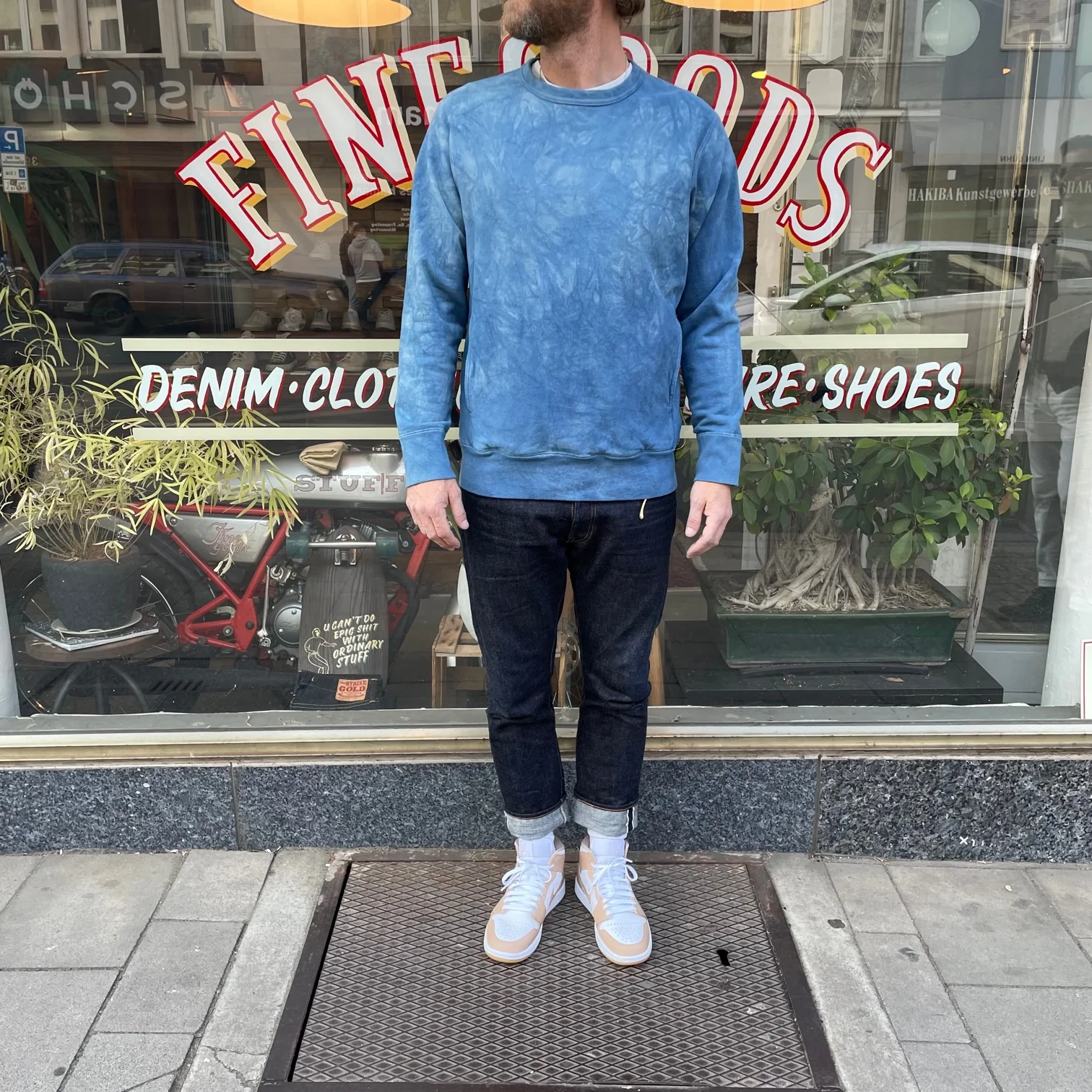 3sixteen | french terry crewneck natural indigo crumple dye - Image 3