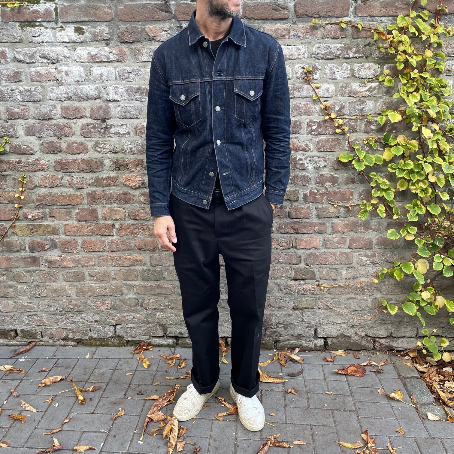 addict clothes | acv-tr02kt single-pleated katsuragi cotton army trousers - black - Image 3
