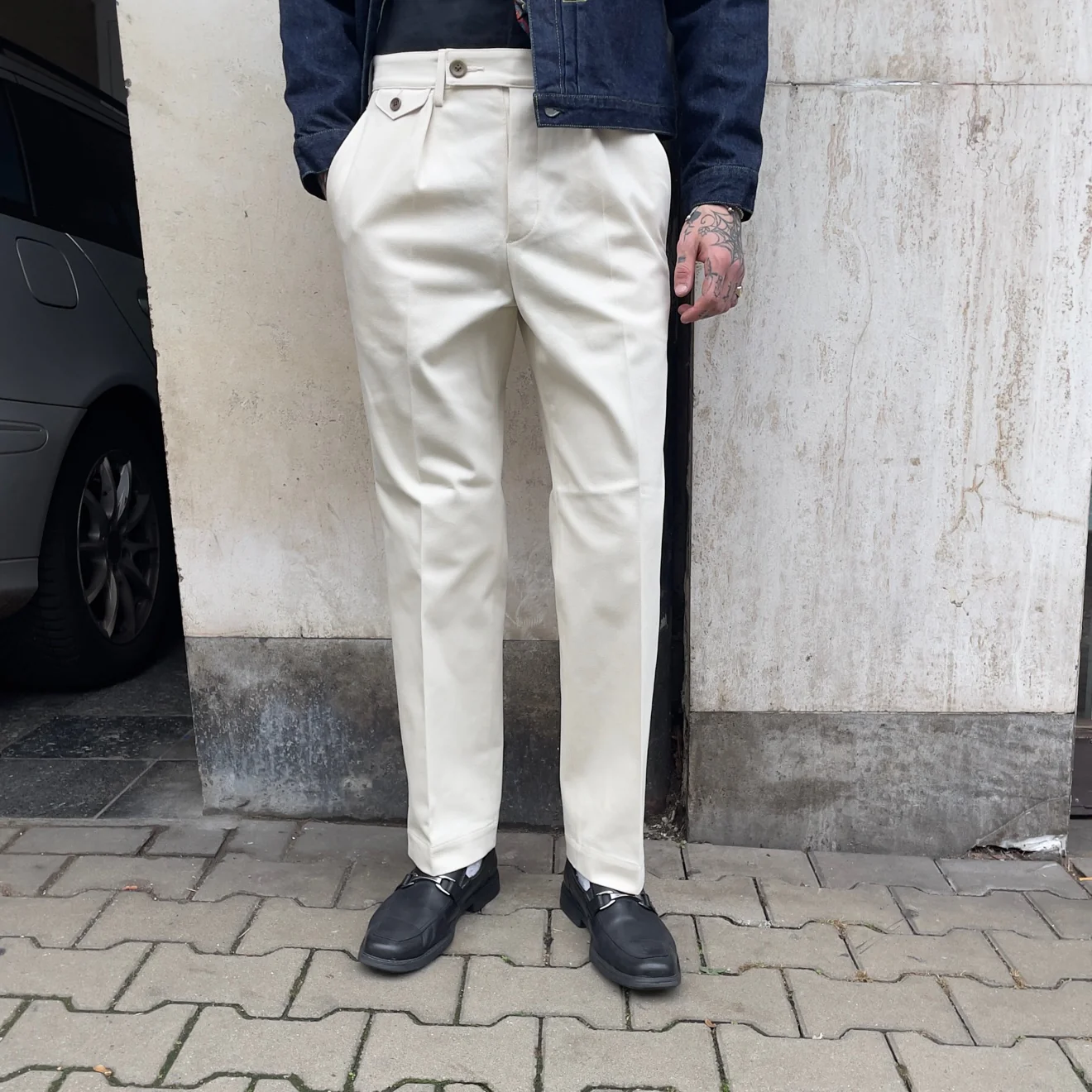 addict clothes | acv-tr02kt single-pleated katsuragi cotton army trousers - ivory - Image 2