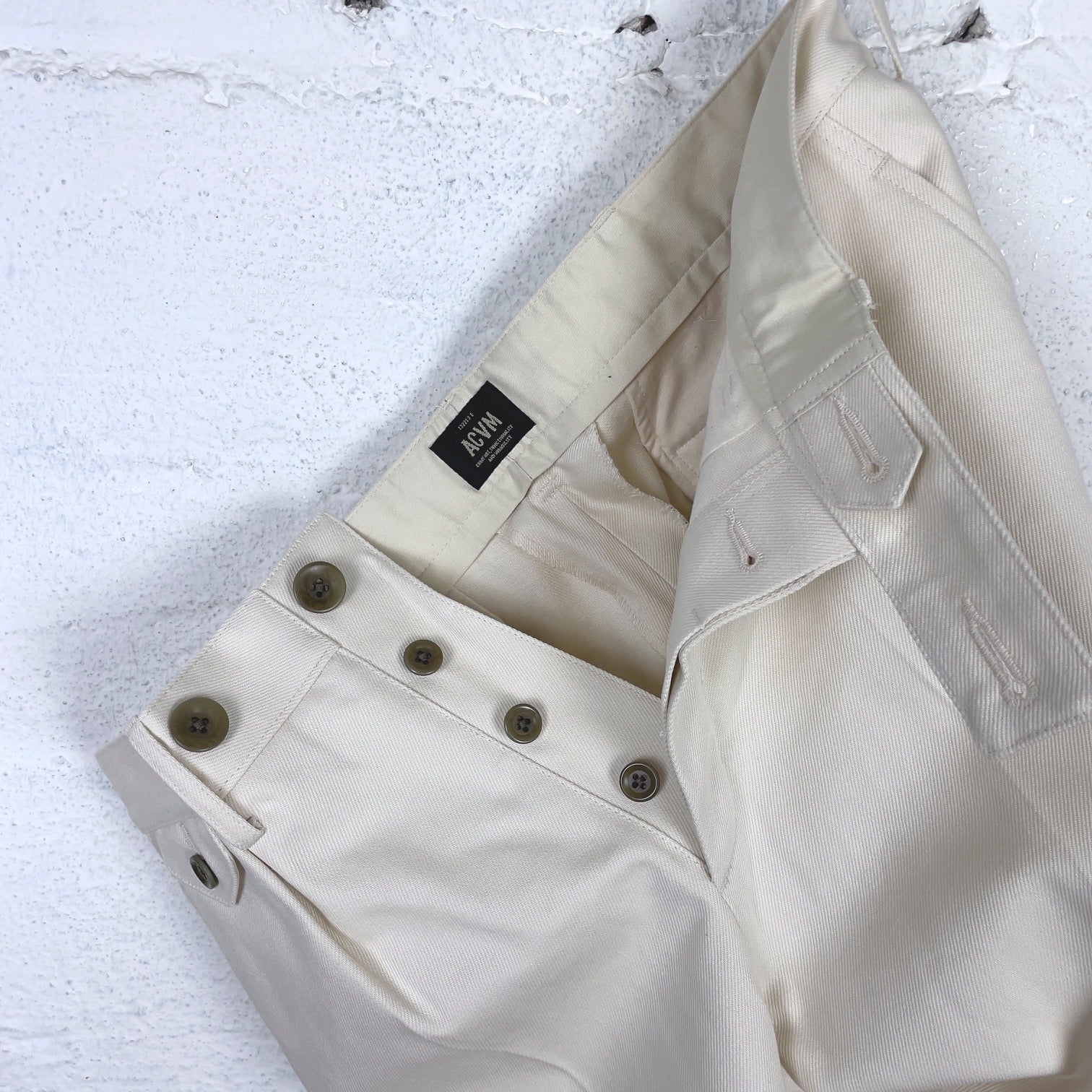 addict clothes | acv-tr02kt single-pleated katsuragi cotton army trousers - ivory - Image 6