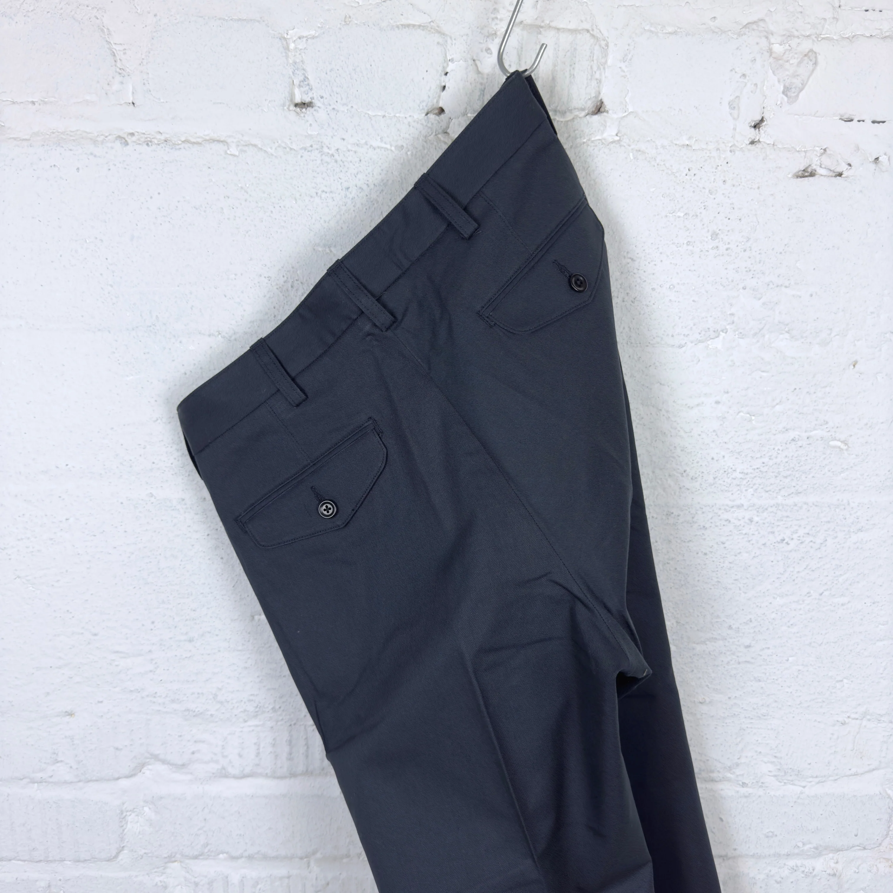 addict clothes | acv-tr02tw single pleated cotton twill trousers - d.navy - Image 6