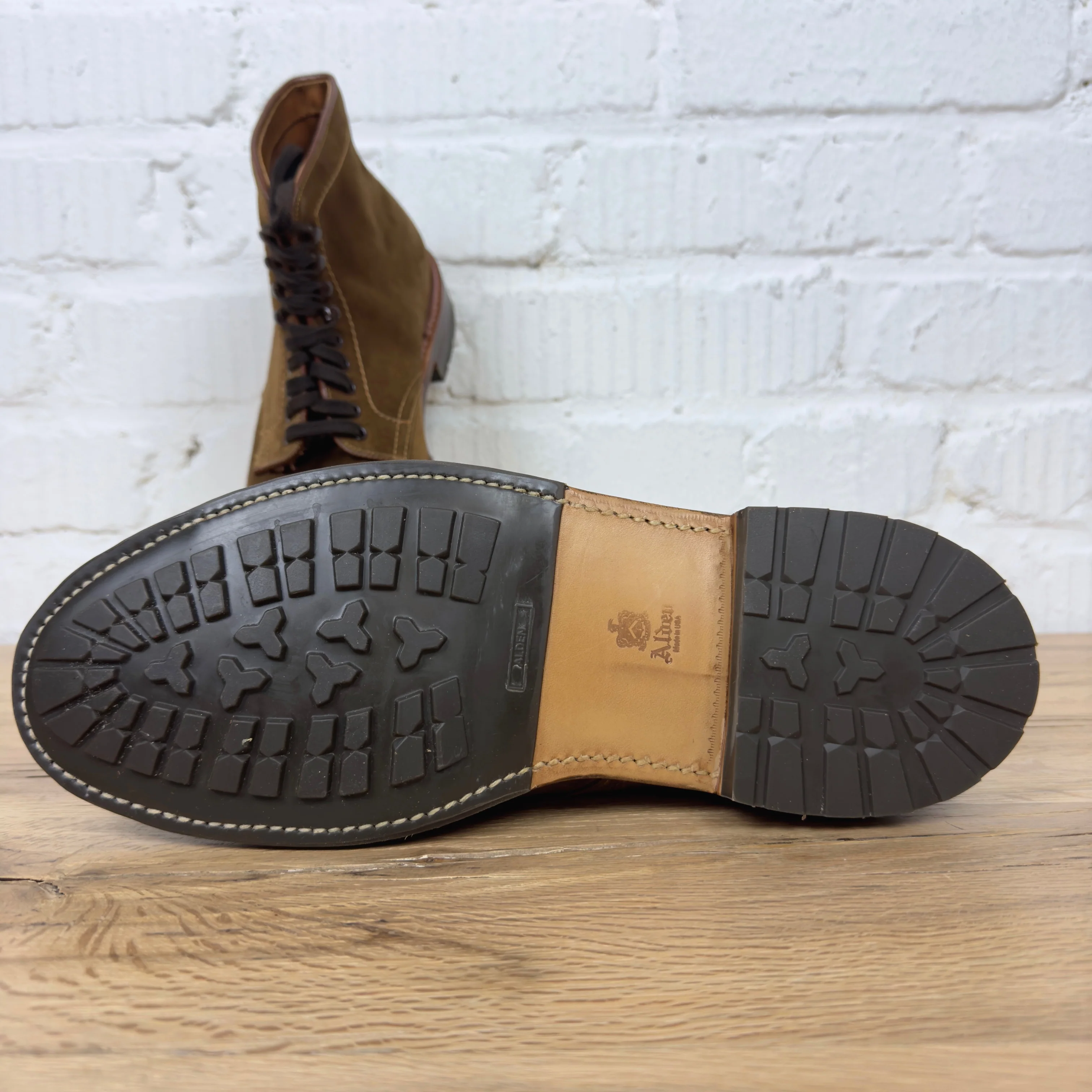 alden | 4511hc plain toe boot in snuff suede - Image 3