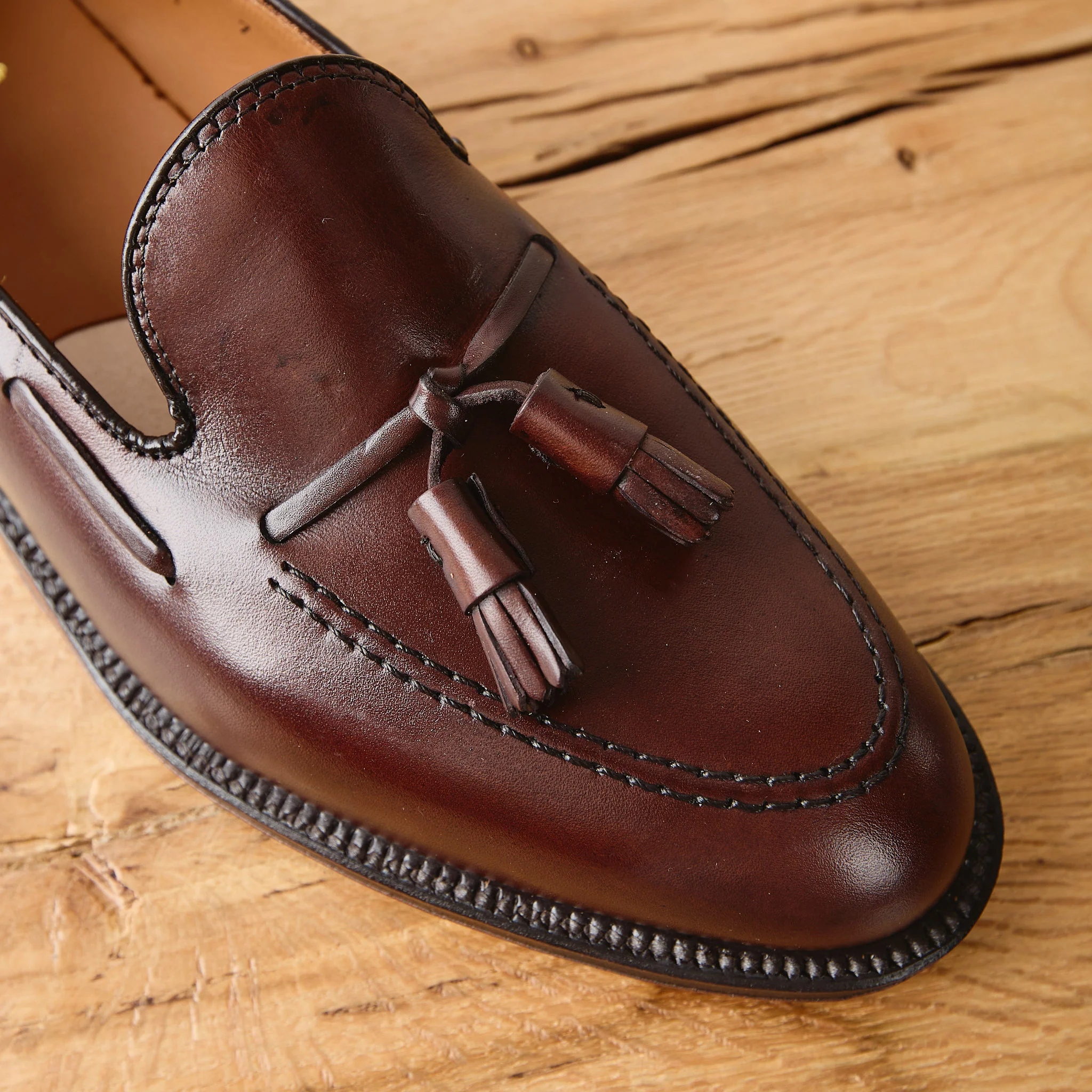 alden | 561 tassel loafer dark brown calfskin - Image 6