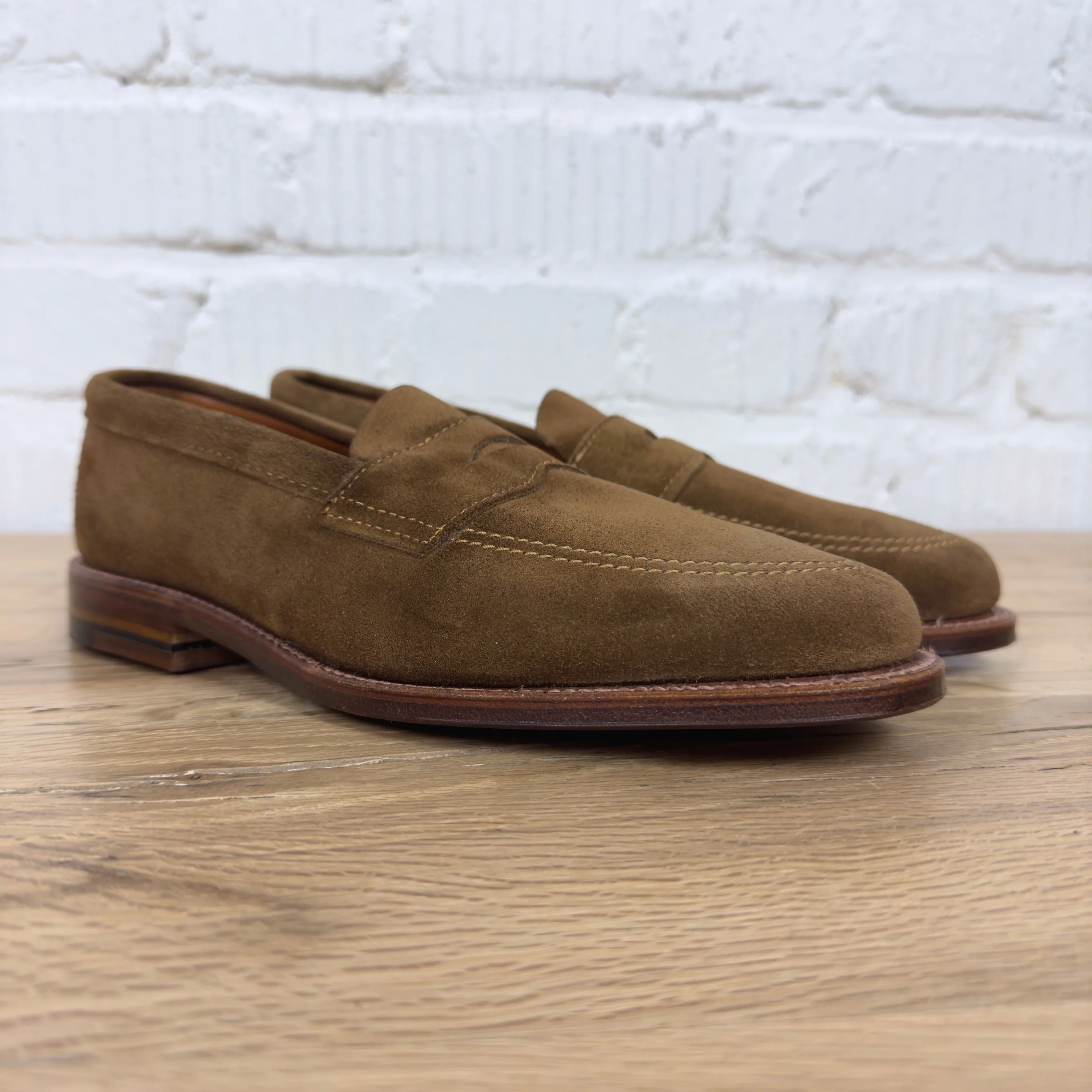 alden | 5735f unlined penny loafer in snuff suede - Image 2