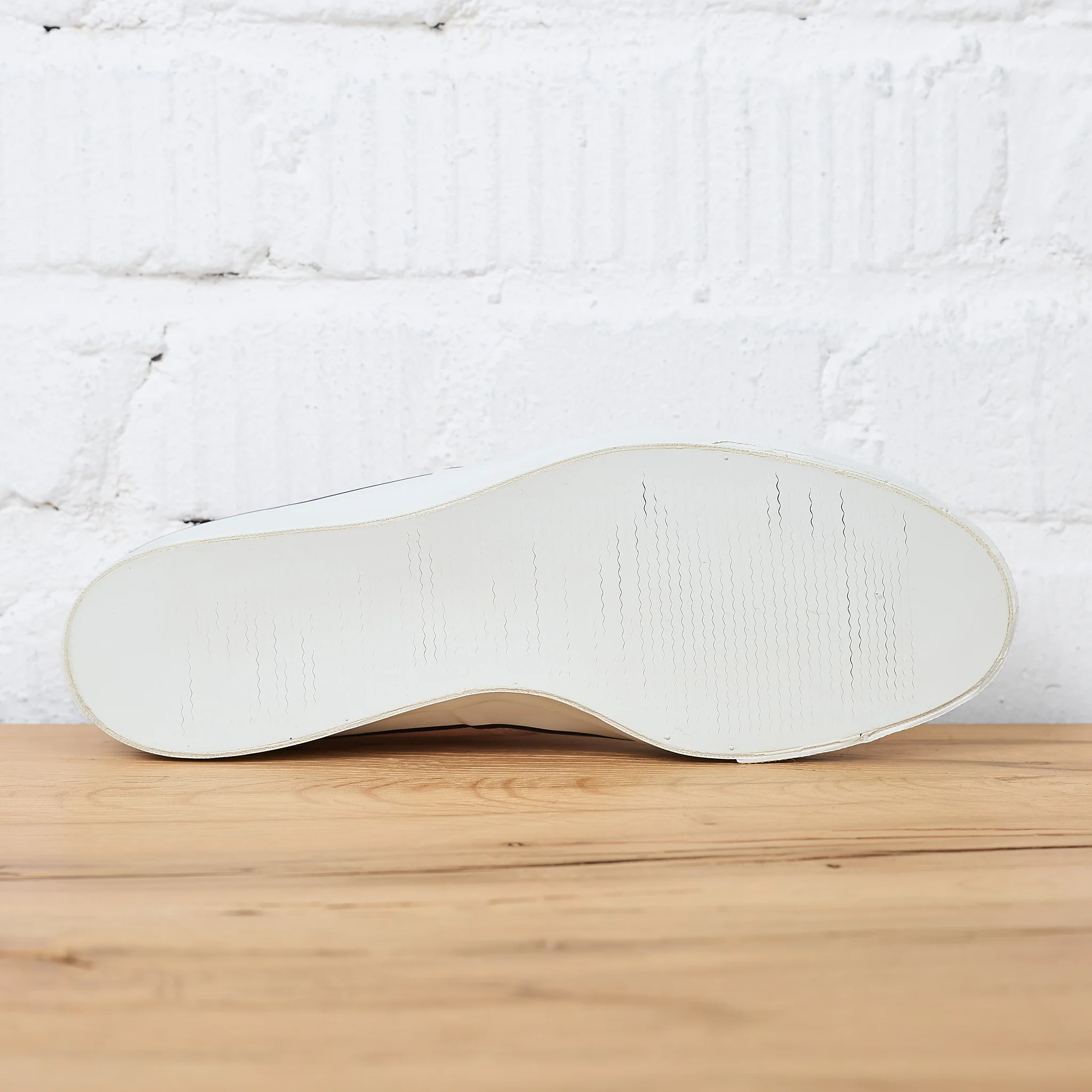 asahi | deck shoes 041 beige - Image 3