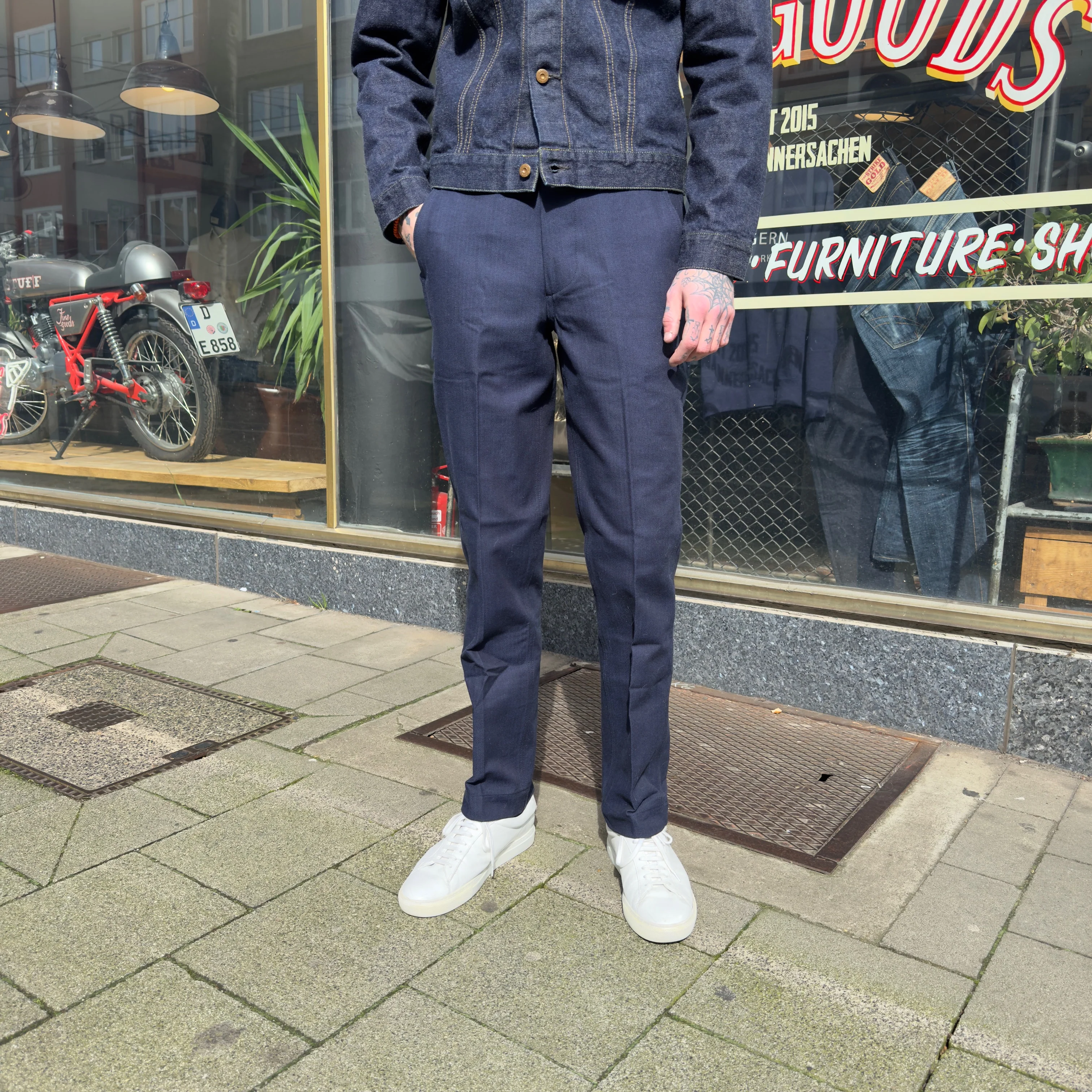 boncoura | 41 indigo x indigo chino pants - Image 3