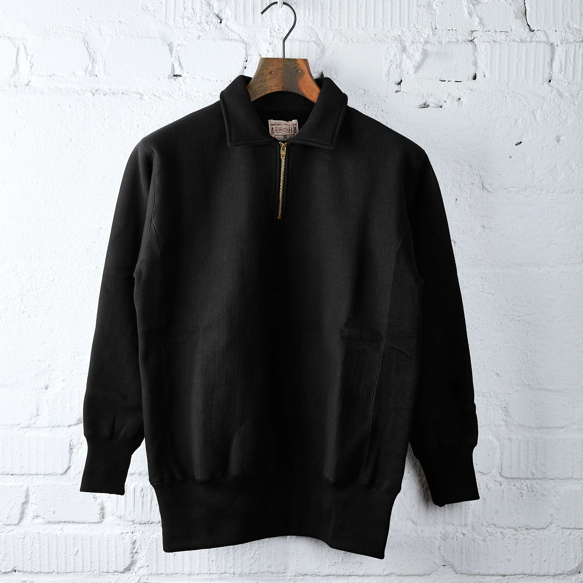 boncoura | half zip sweatshirt - black
