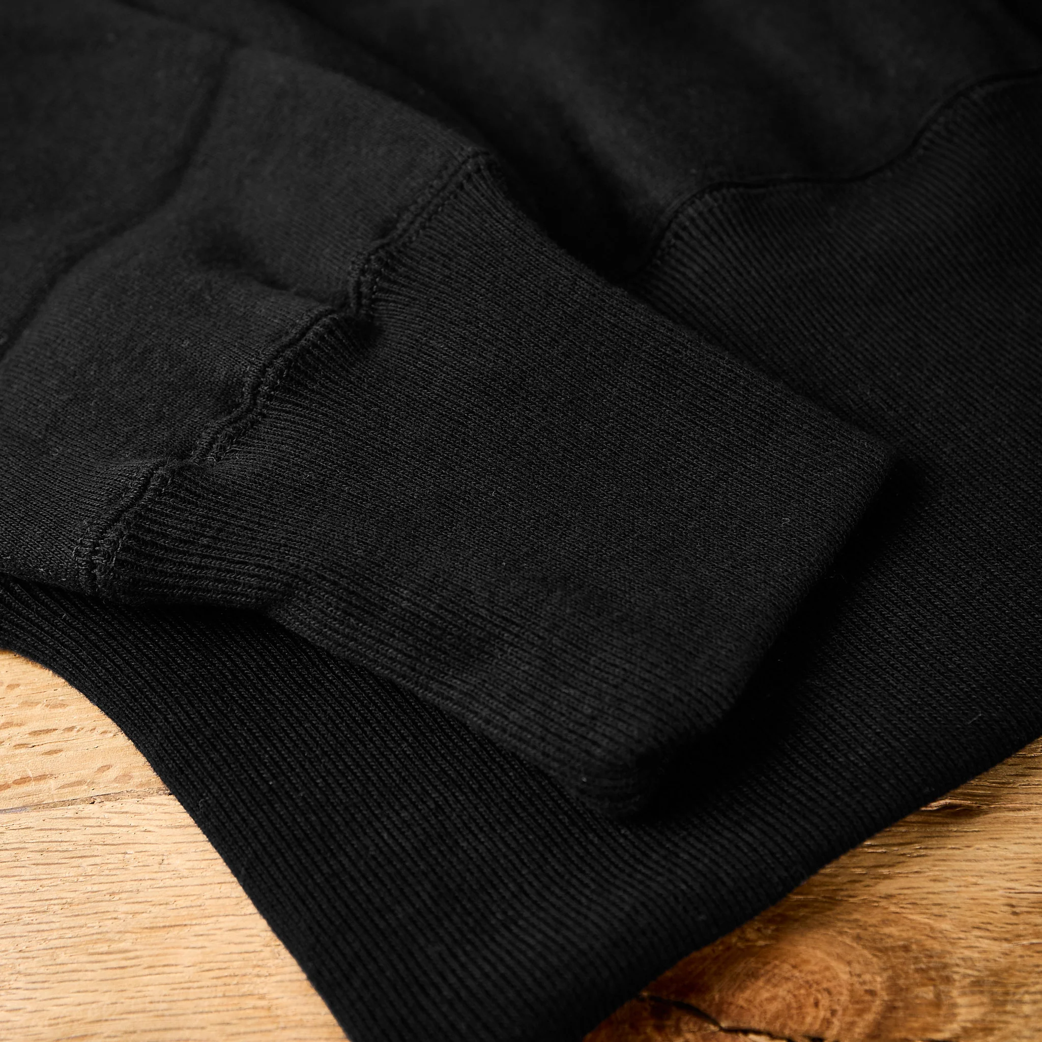 boncoura | half zip sweatshirt - black - Image 5