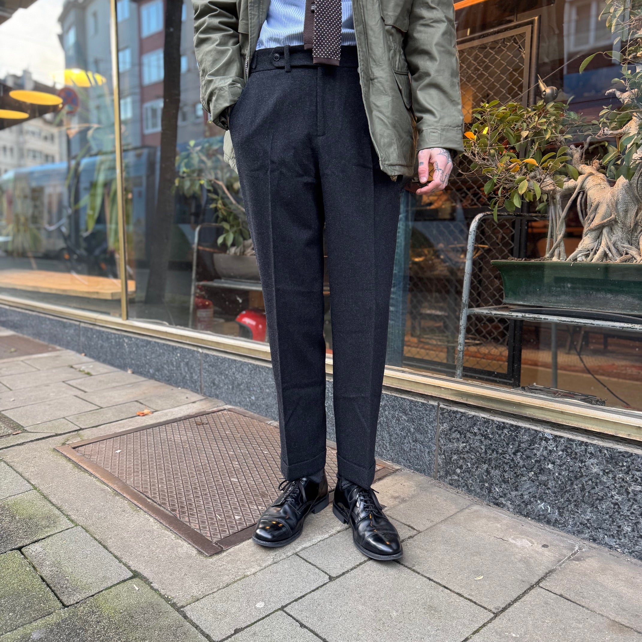 boogie holiday | 12 wool flannel trousers - charcoal - Image 3