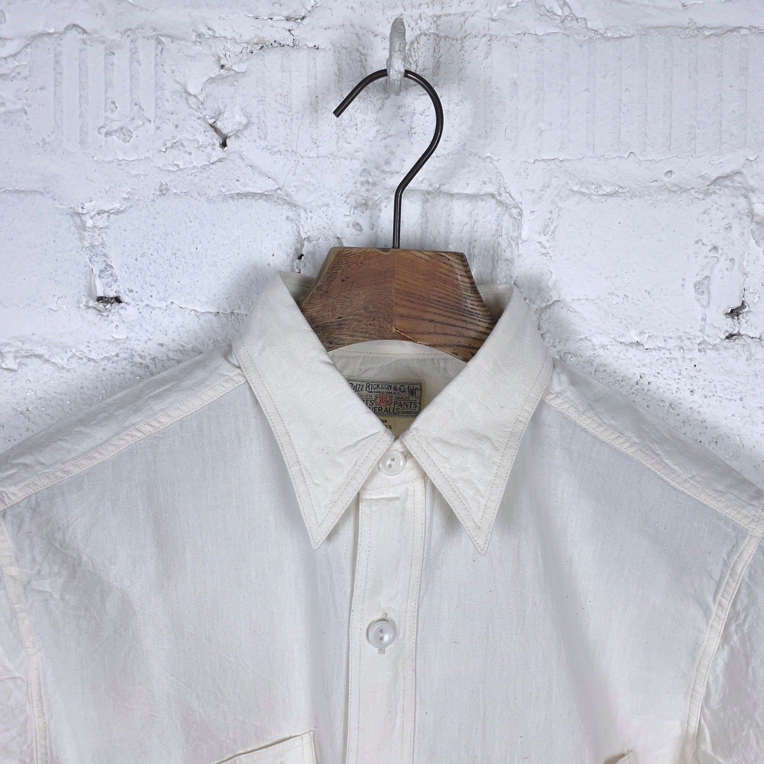 buzz rickson's | br25996 white chambray work shirt - Image 2