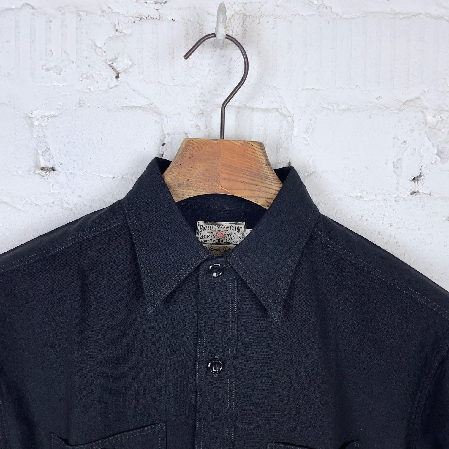 buzz rickson's | br29143 william gibson chambray work shirt black - Image 4
