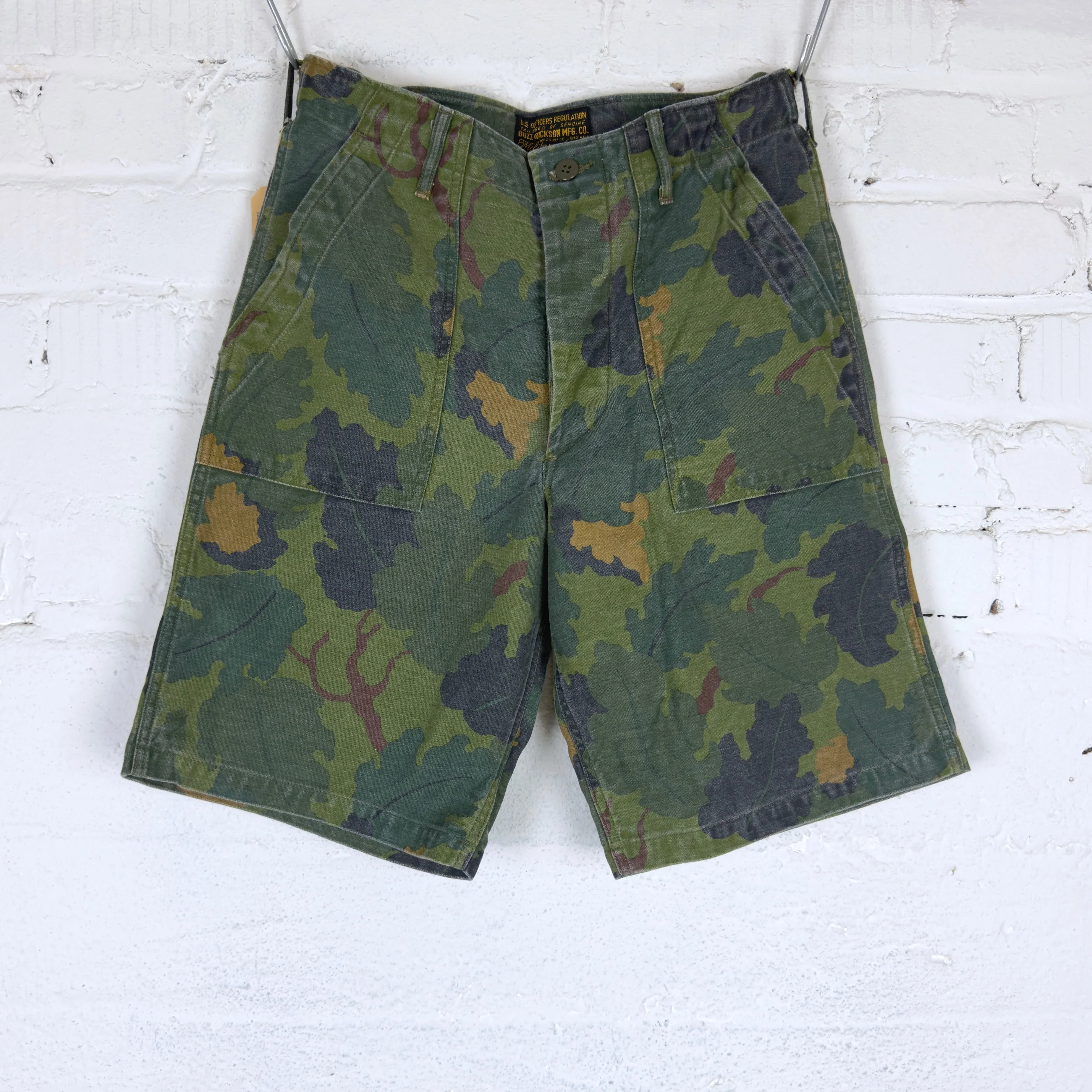 buzz rickson's | br52543 mitchell pattern camo shorts