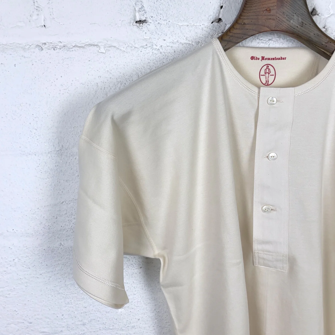 clinch | bsc uniform "henley neck short sleeve" - Image 4