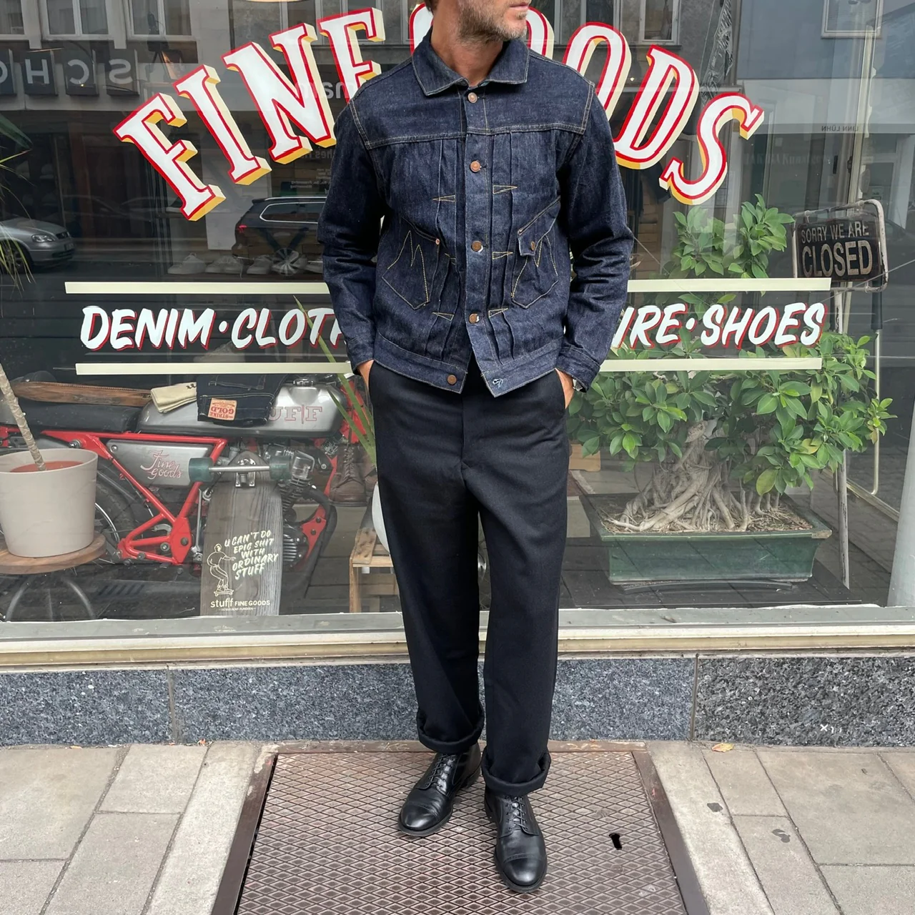 dejavu iconic | dinner pant black - Image 4