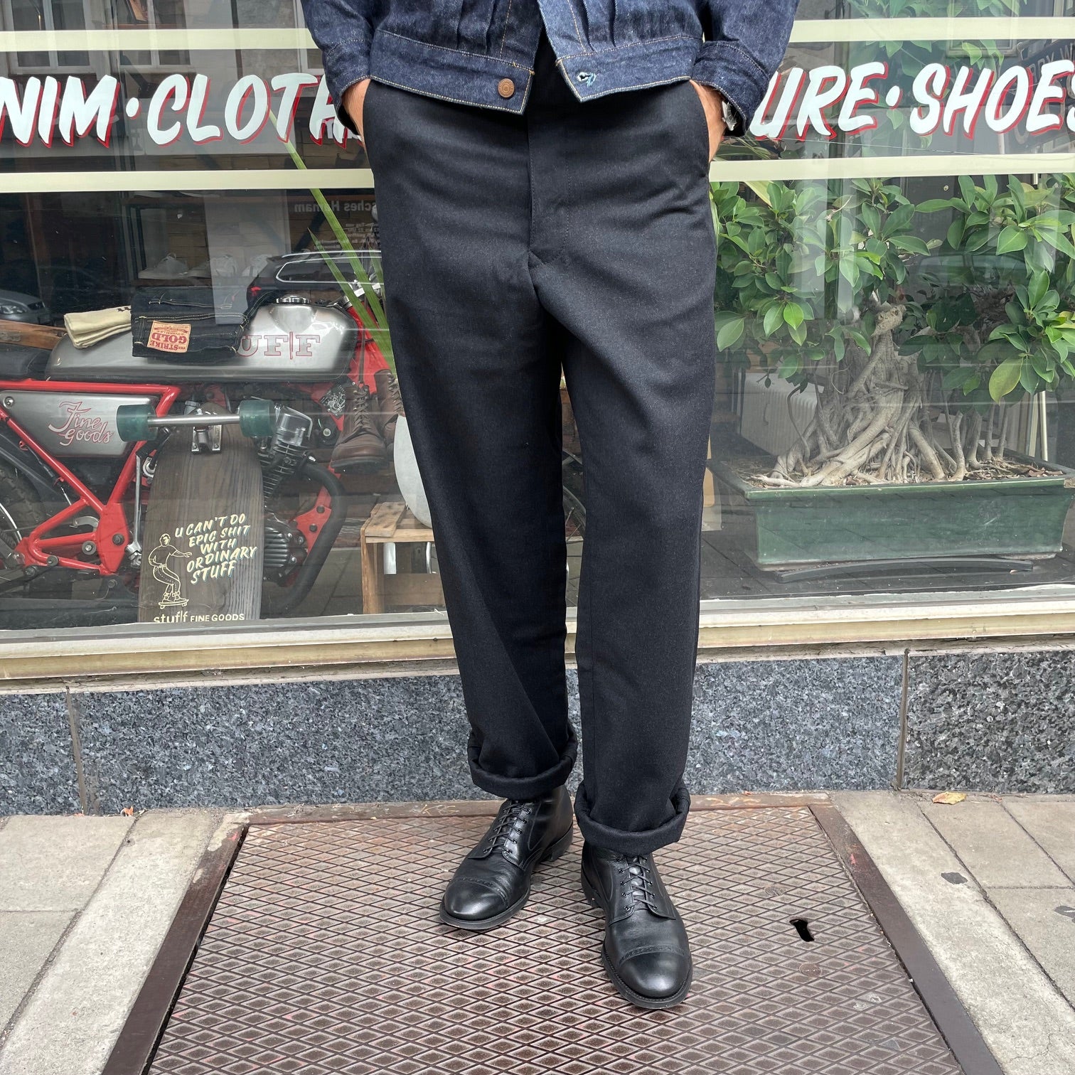 dejavu iconic | dinner pant black - Image 5