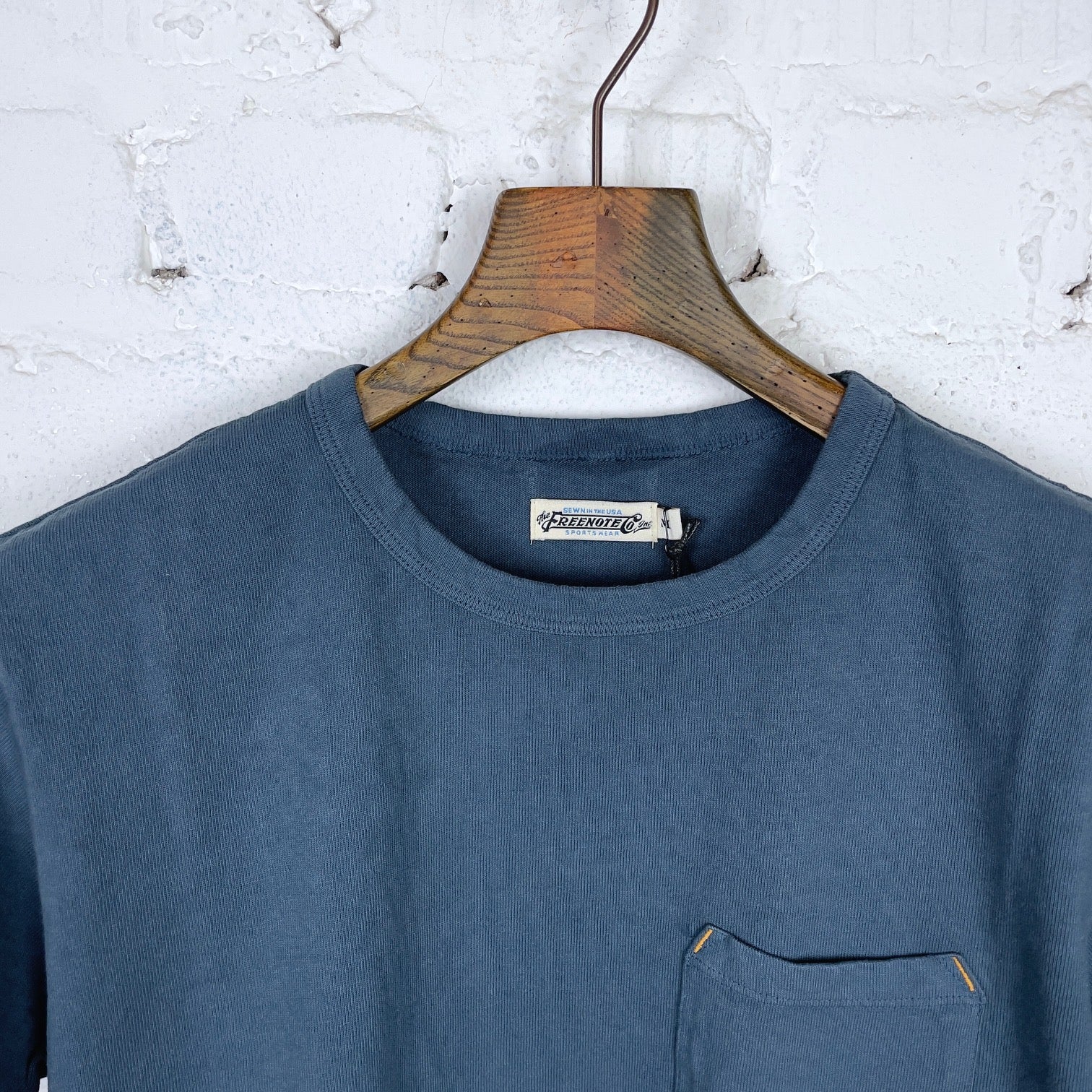 freenote cloth | 13 ounce pocket t-shirt faded blue - Image 4