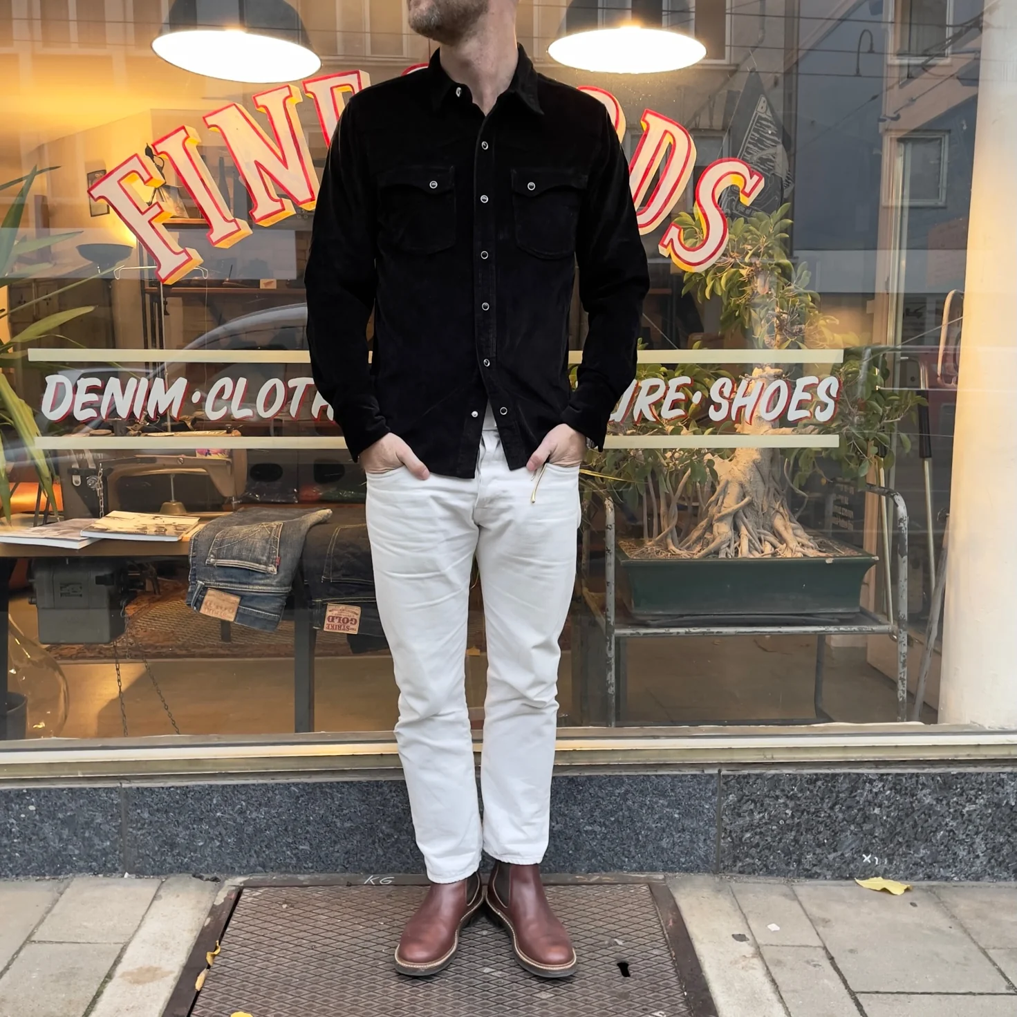 freenote cloth | calico shirt black corduroy - Image 3