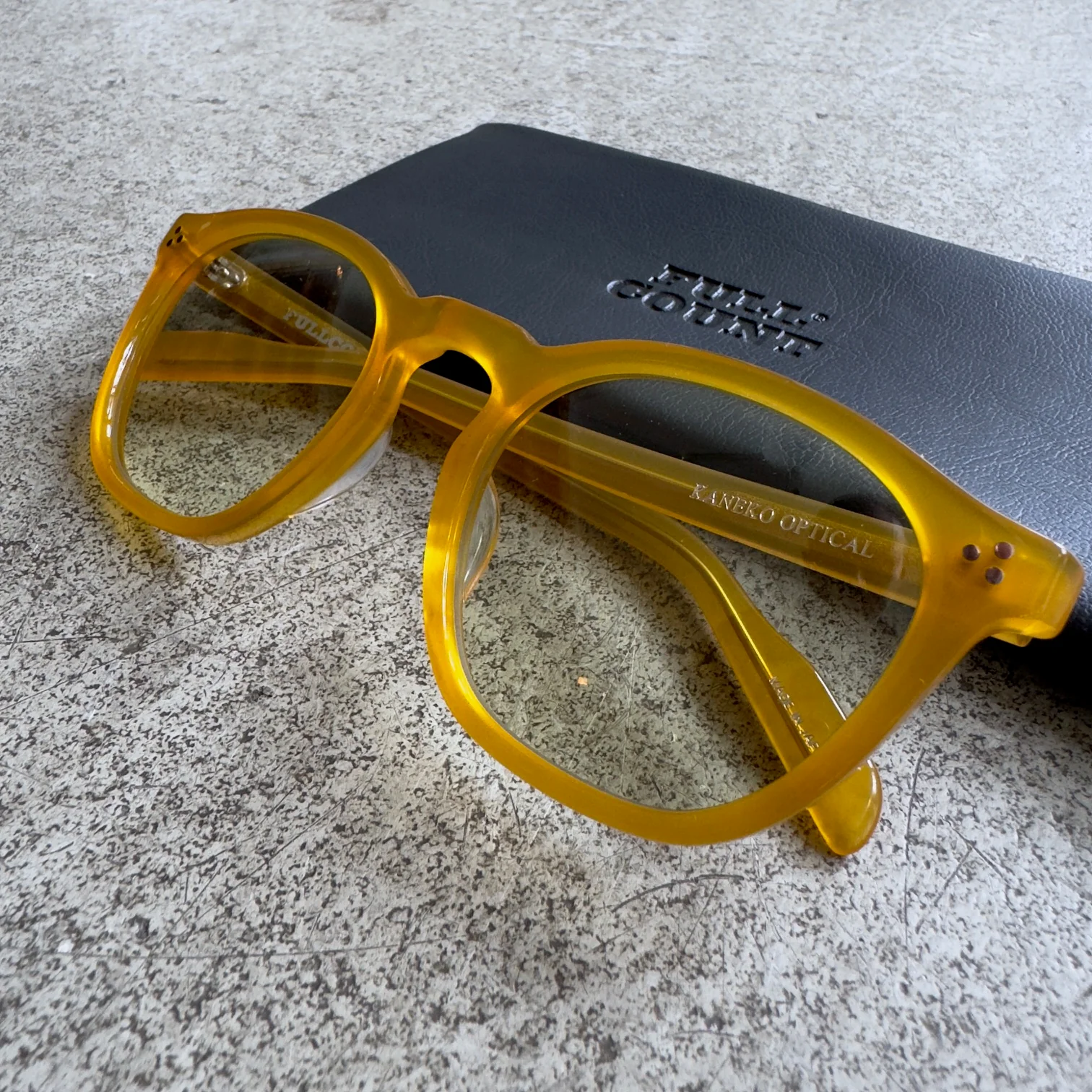 fullcount x kaneko | 6022 optical "old parisien" sunglasses - yellow - Image 2