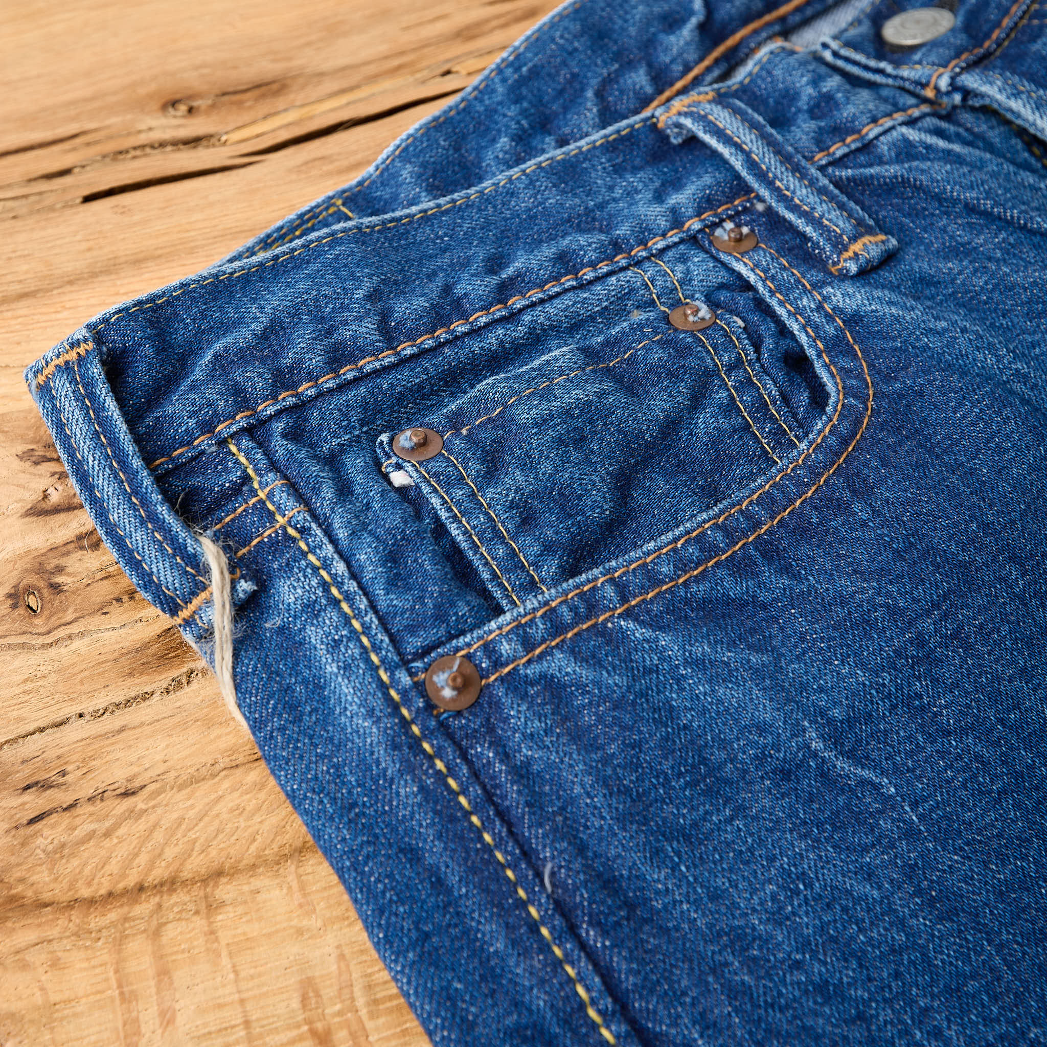 fullcount x stuf|f | 1108-10 "10th anniversary" selvedge jeans - stonewash - Image 6