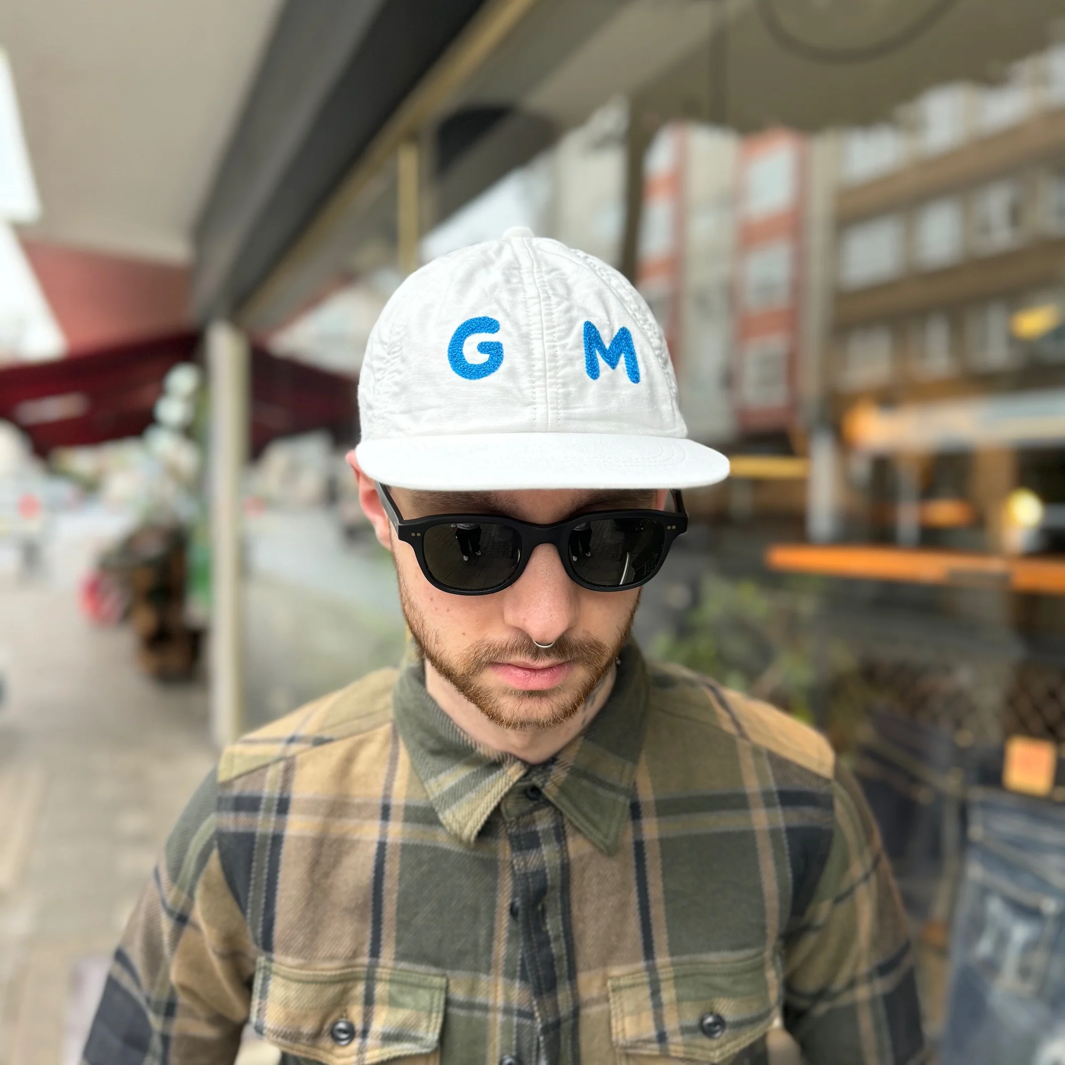 general things | white cap - "gm" embroidery - Image 5