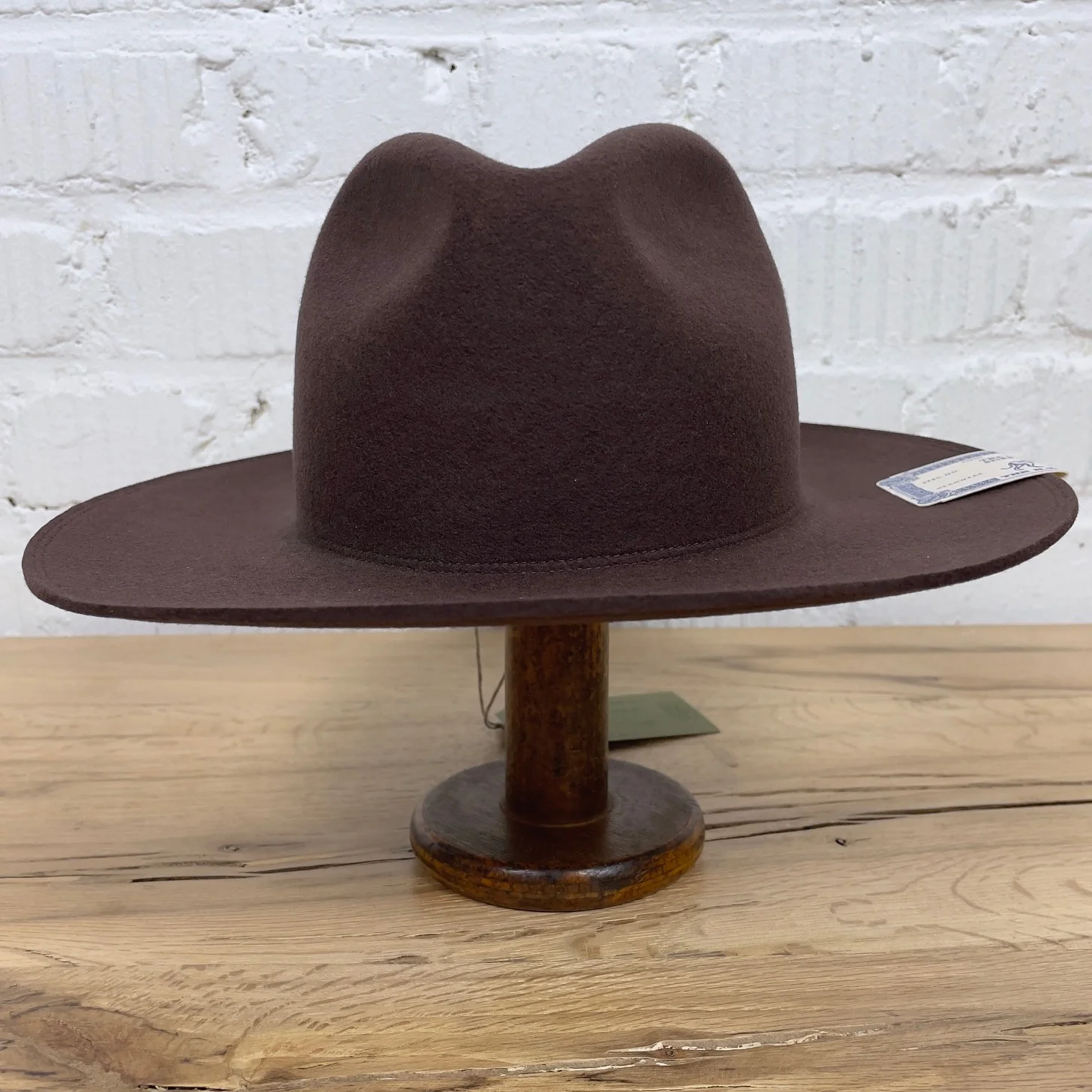 h.w. dog & co. | travelers hat brown