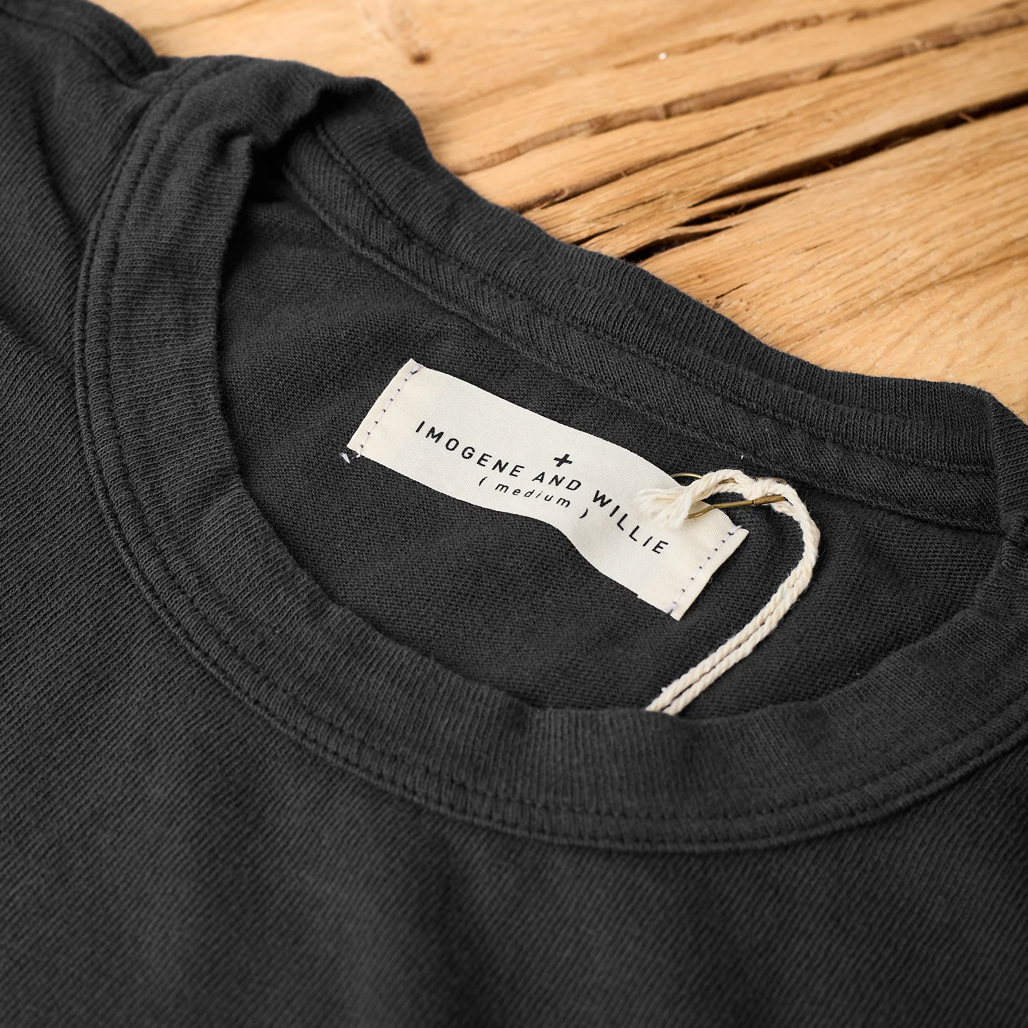imogene + willie | the "nashville" tee in black - Image 4