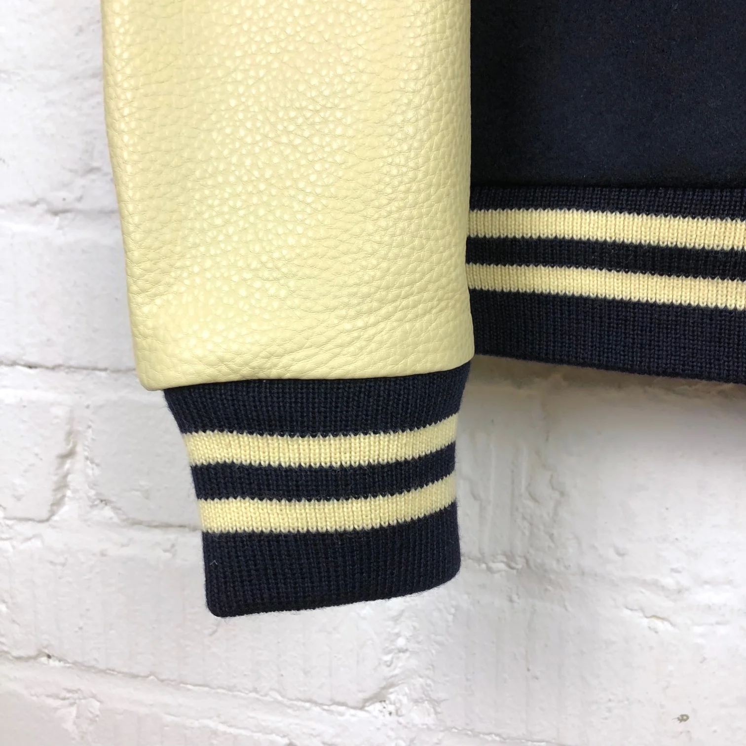 jelado | smoky joe plain deep navy x white cowhide - Image 5