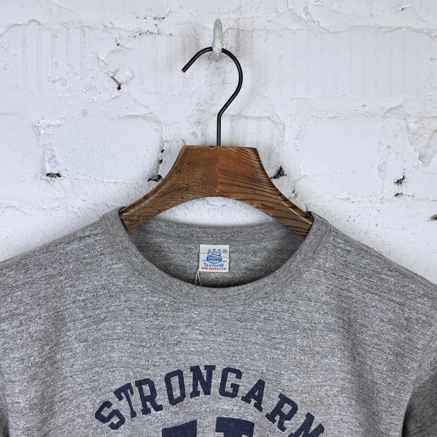 john gluckow by warehouse | jg-cs06 strongarm u athletic association t-shirt heather grey - Image 4