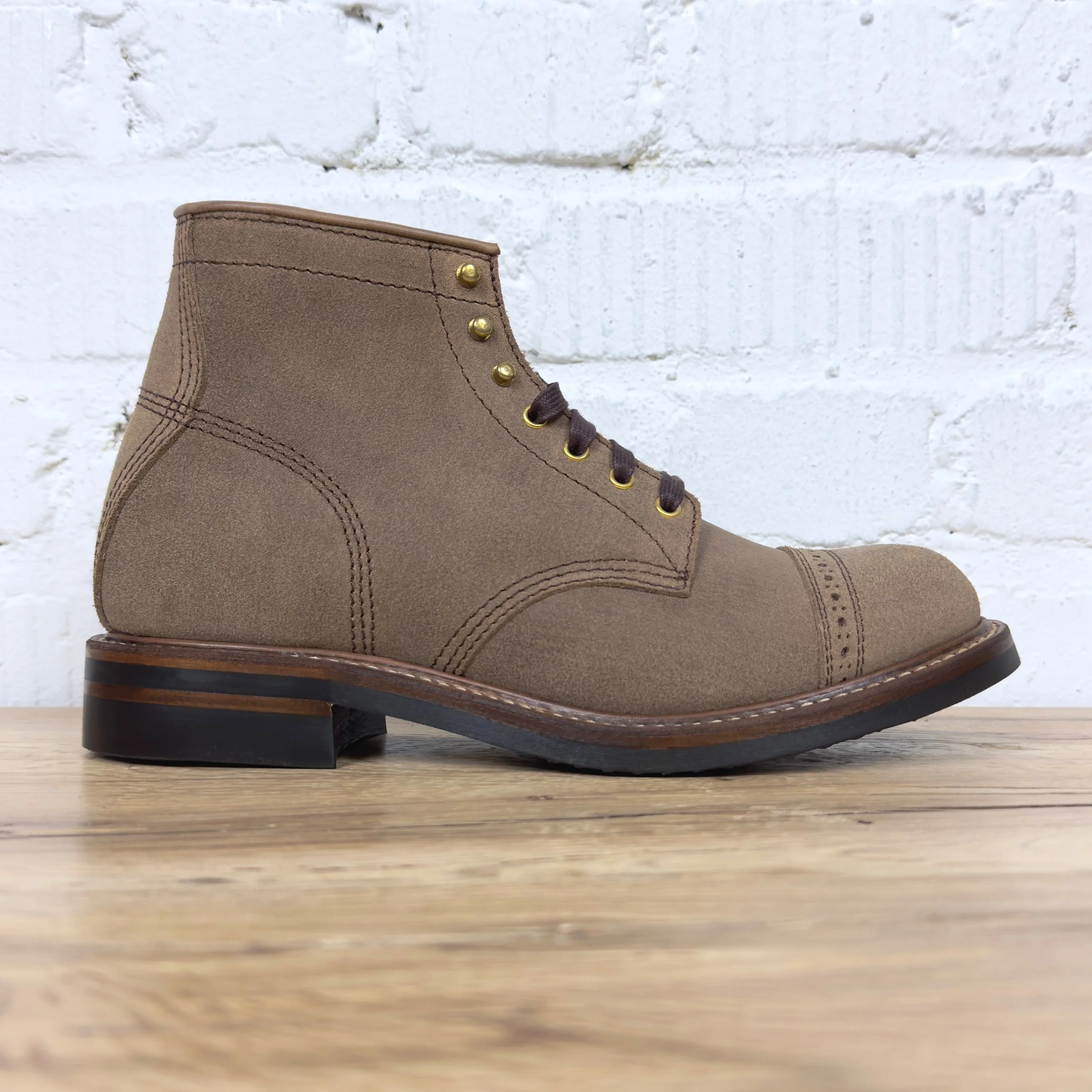 john lofgren | combat boots - natural roughout cxl