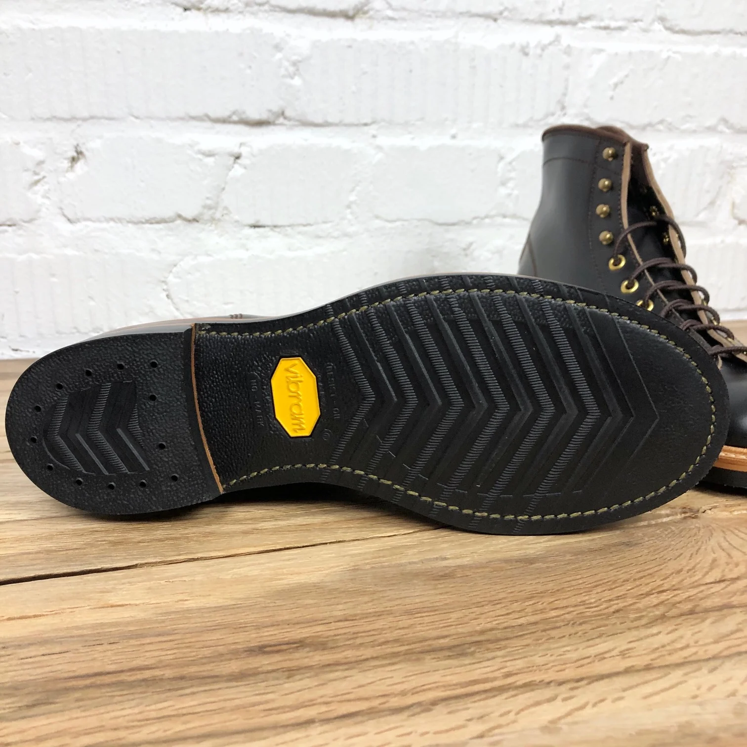 john lofgren | monkey boots black - Image 4