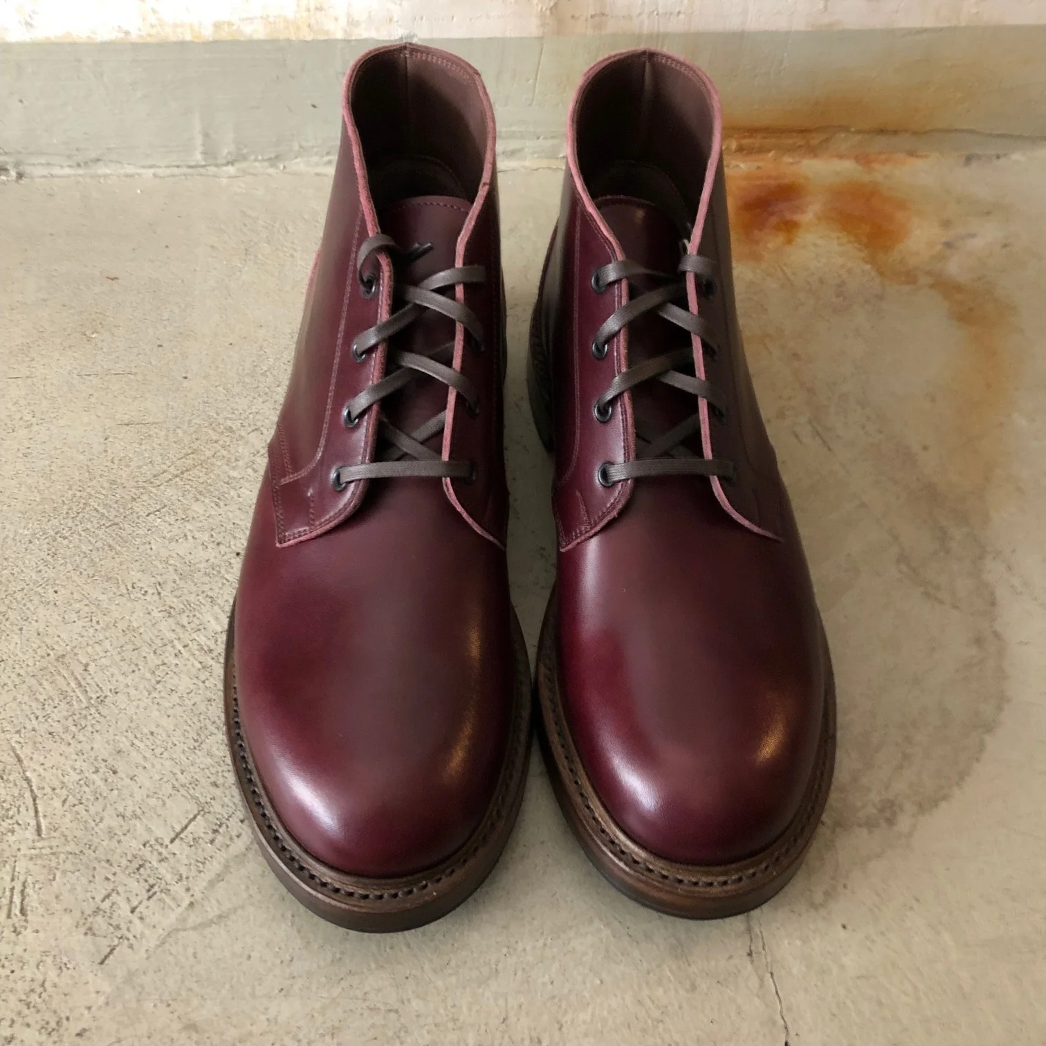 john lofgren | lk-022 steadfast chukka boot - burgundy french calf - Image 3