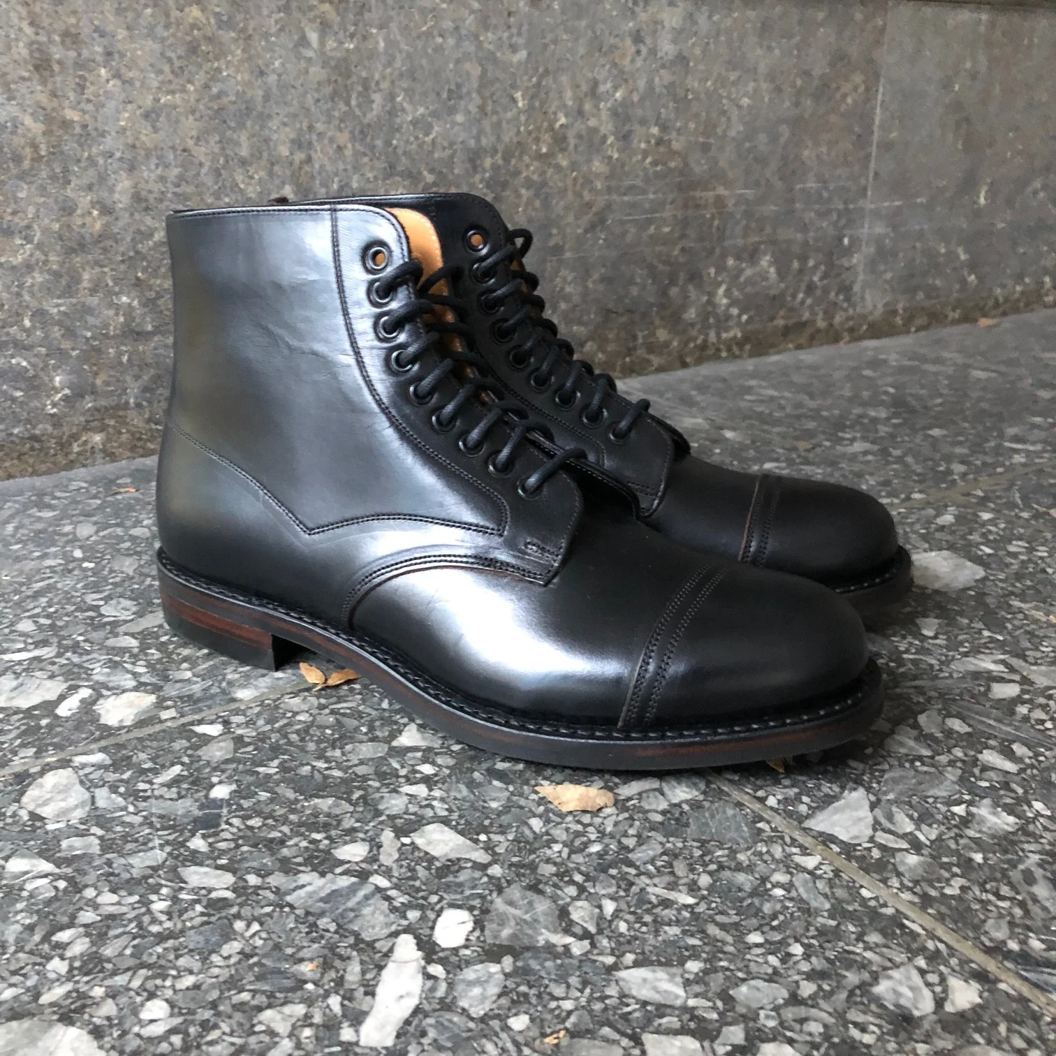 joseph cheaney & sons | jarrow derby boot in black chromexcel leather - Image 5