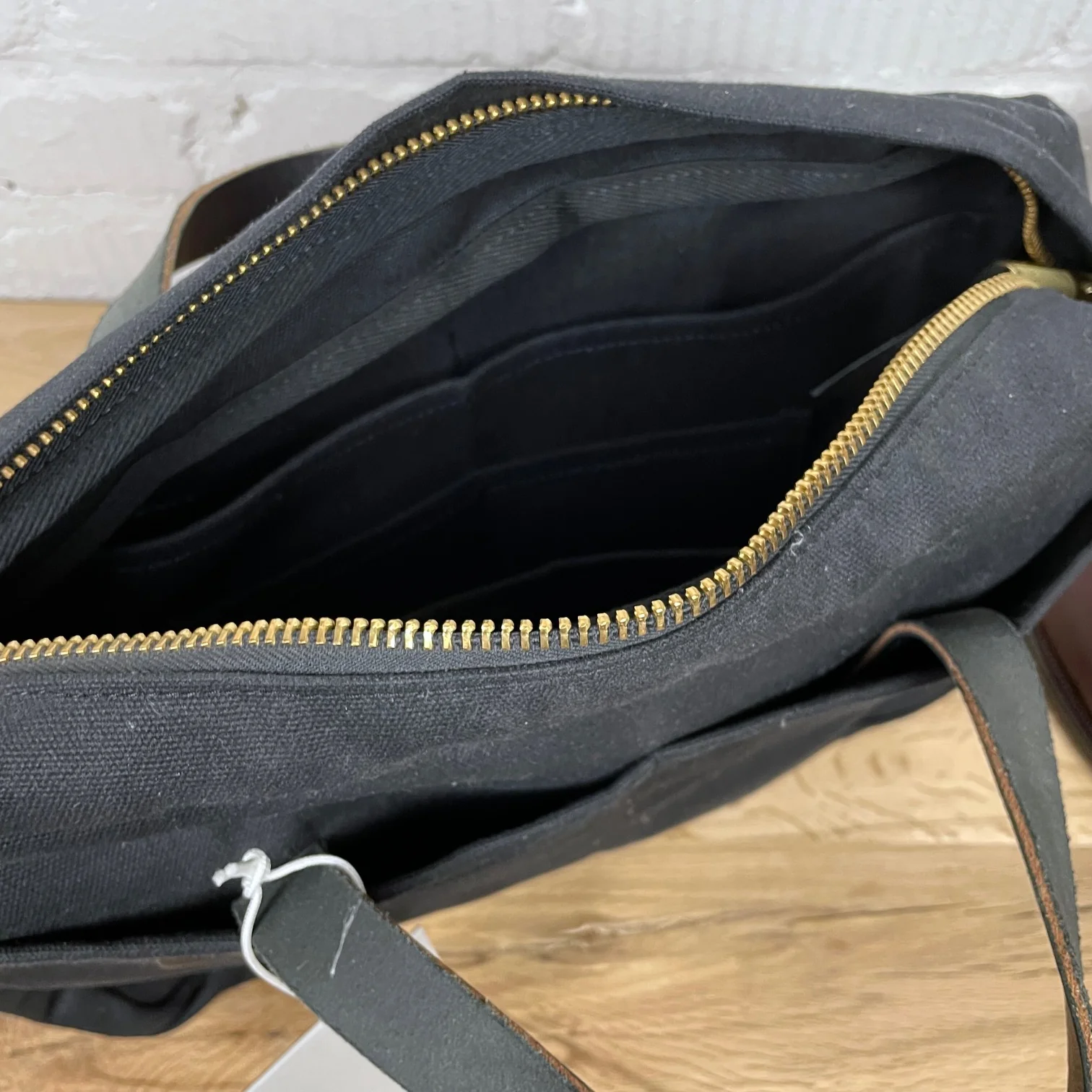 joshu+vela | zip briefcase black twill - Image 4