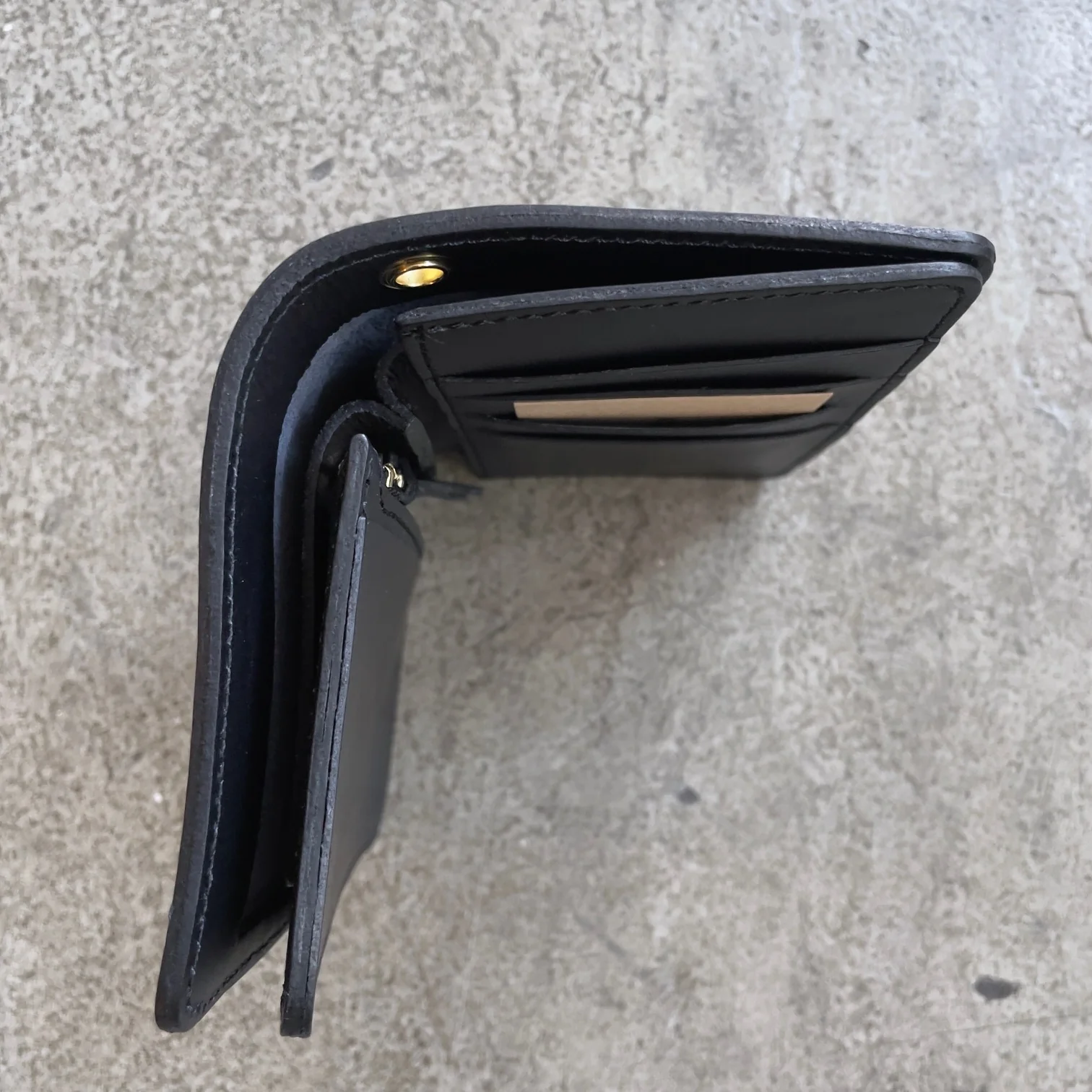 kobashi studio | middle wallet black - Image 4