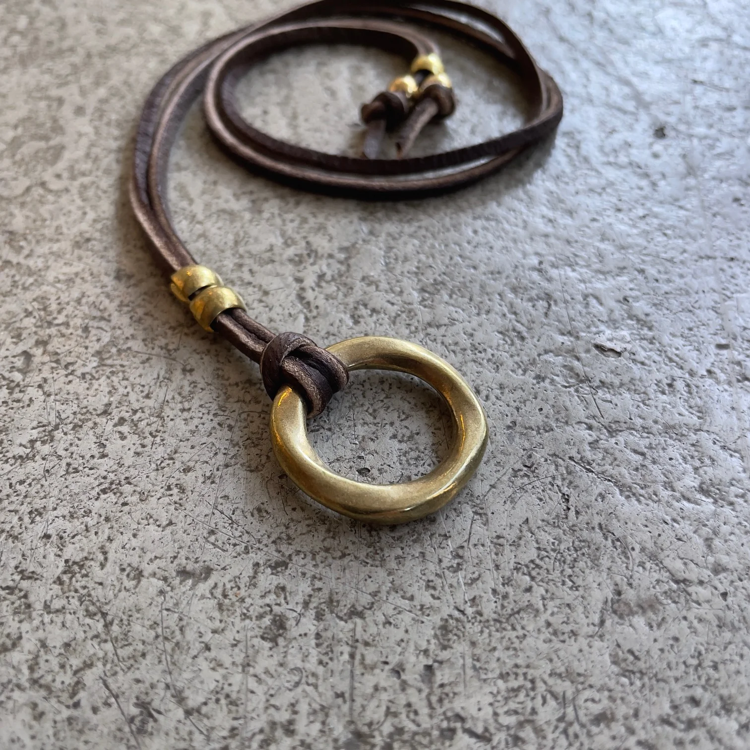 kobashi studio | sunglasses strap brown - Image 3
