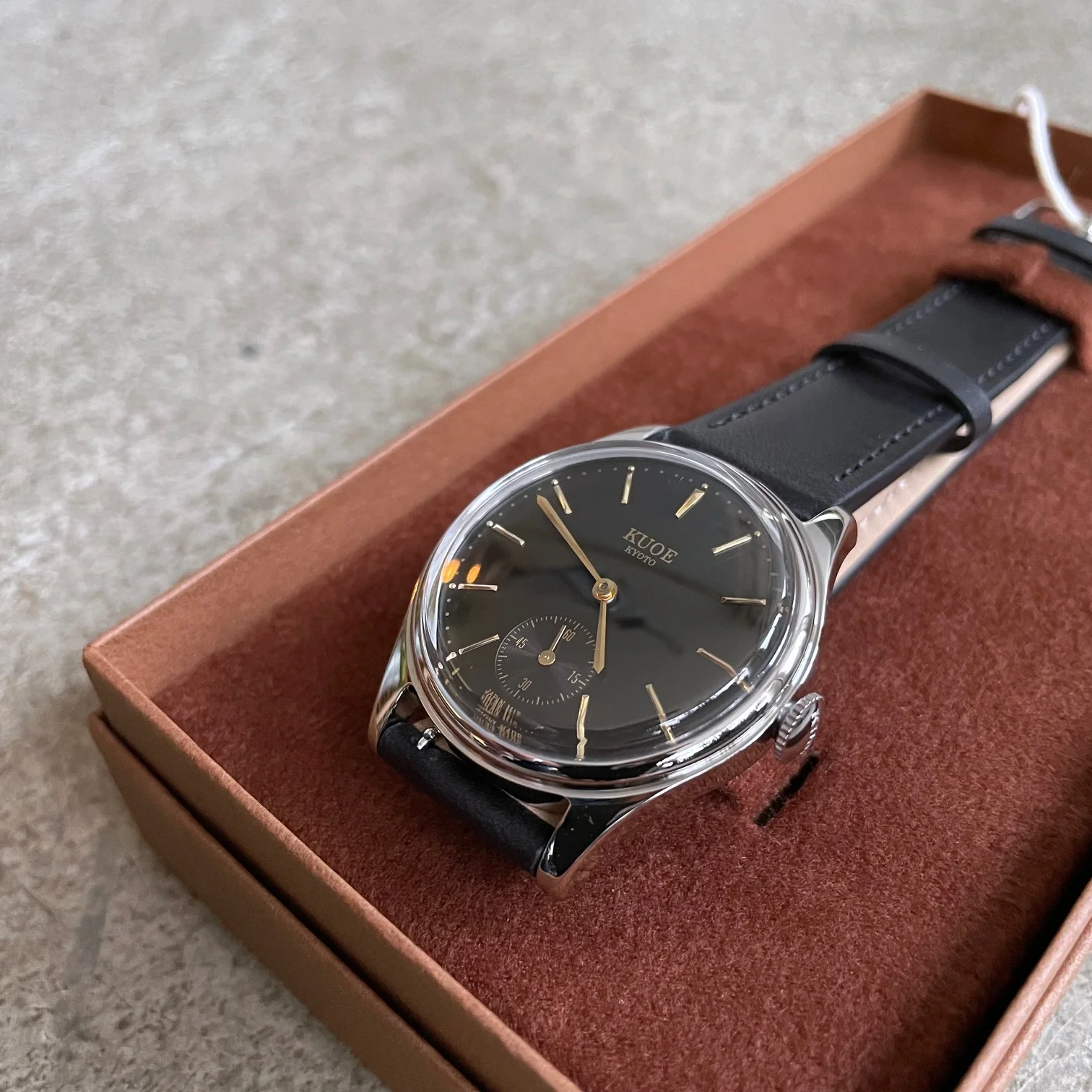 kuoe | old smith 90-001 black x black leather - sapphire glass upgrade - Image 3
