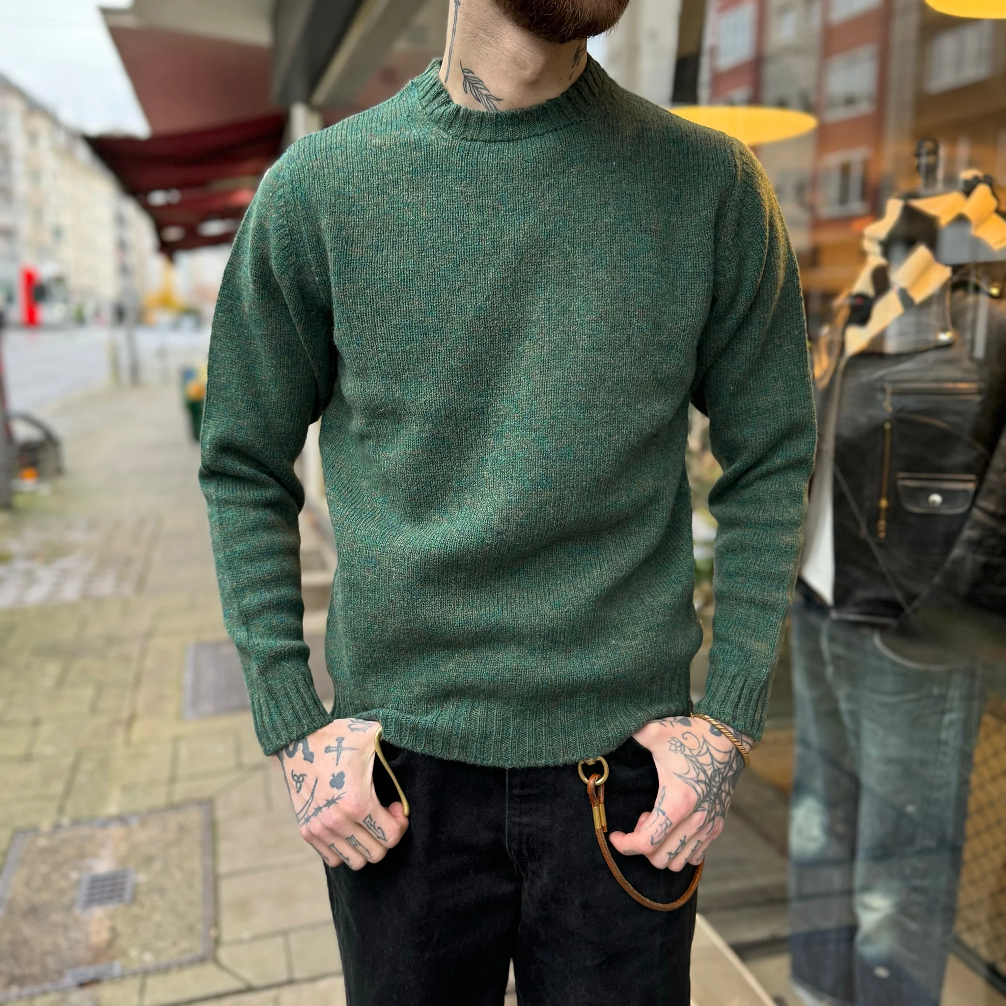 malloch's | jade wreay shetland wool crew neck - Image 3