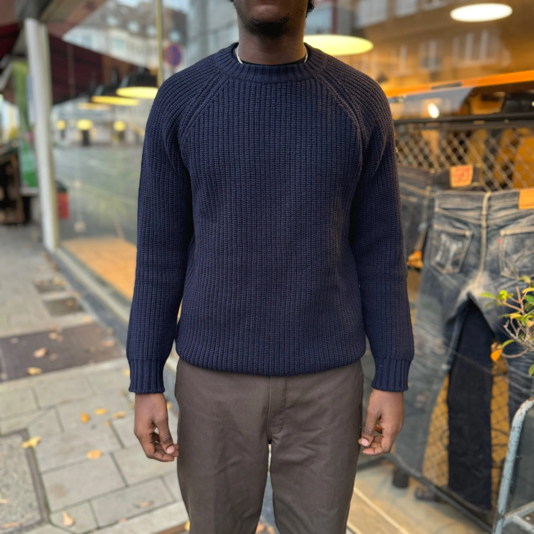 malloch's | navy kielder fisherman's jumper - Image 2