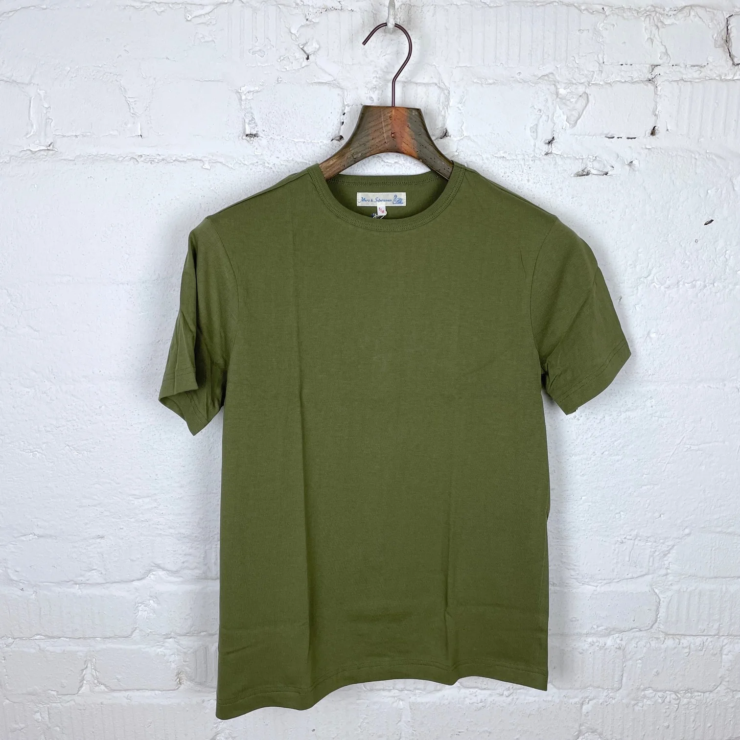 merz b. schwanen | 1950s crew neck tee army
