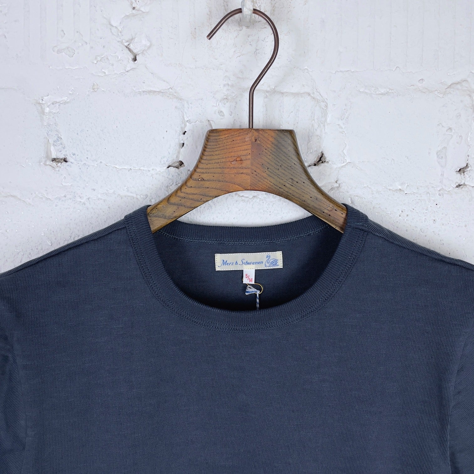 merz b. schwanen | 2s14 men's crew neck tee navy - Image 2