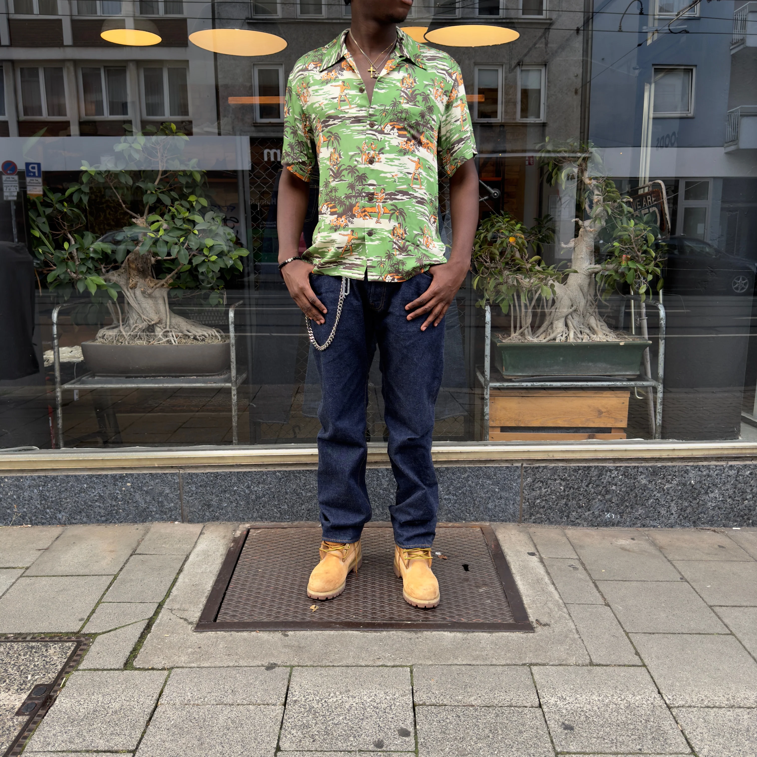 micky oye | a touch of hawaii forest - Image 3