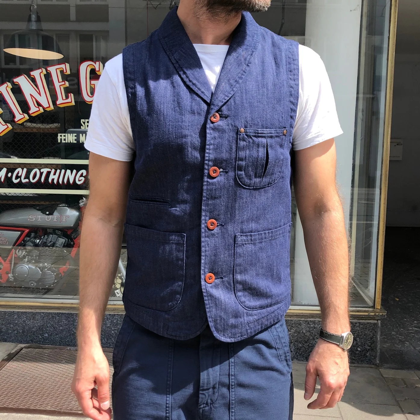 momotaro | 04-040 shin denim shawl collar vest indigo - Image 3