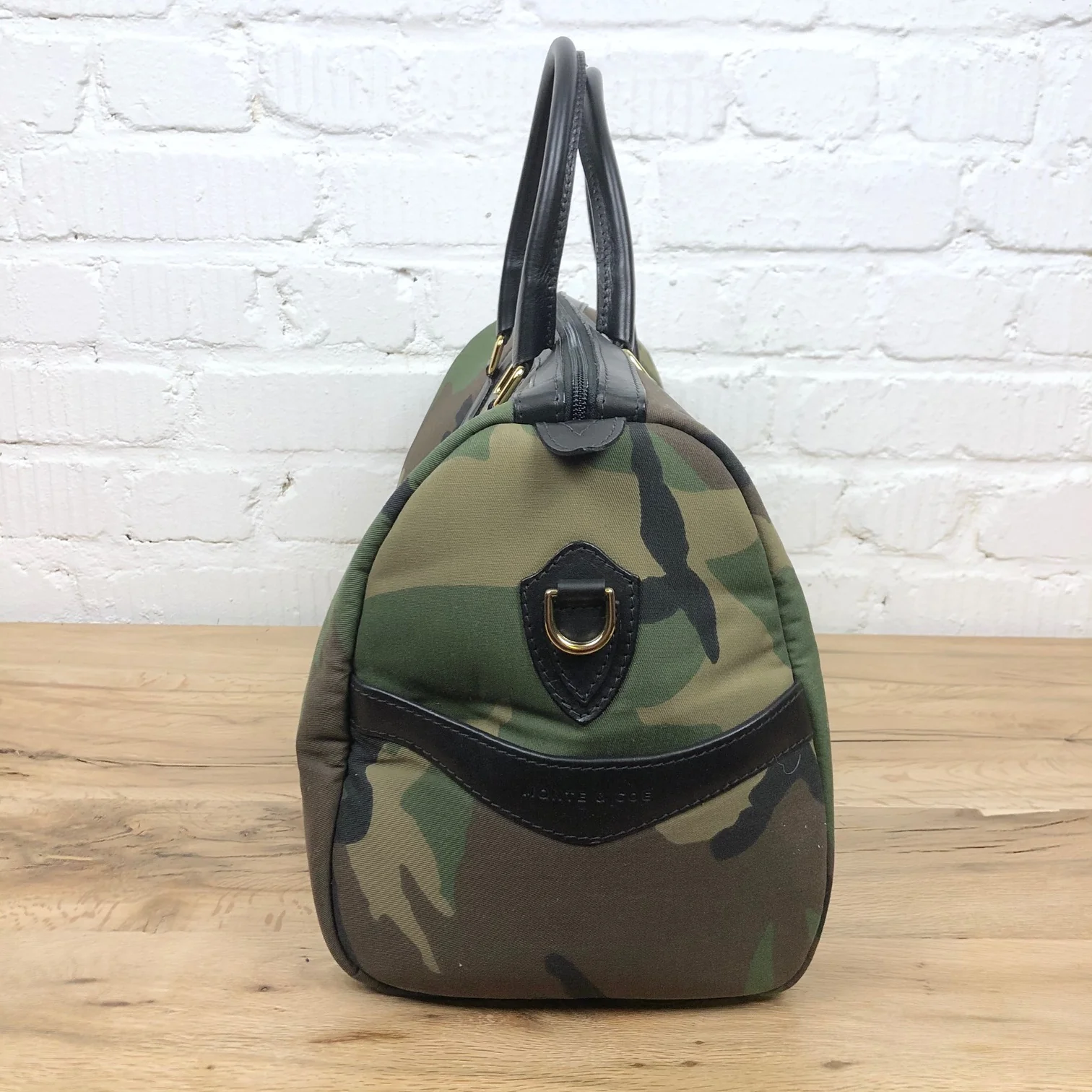 monte & coe | camo weekender bag - Image 3