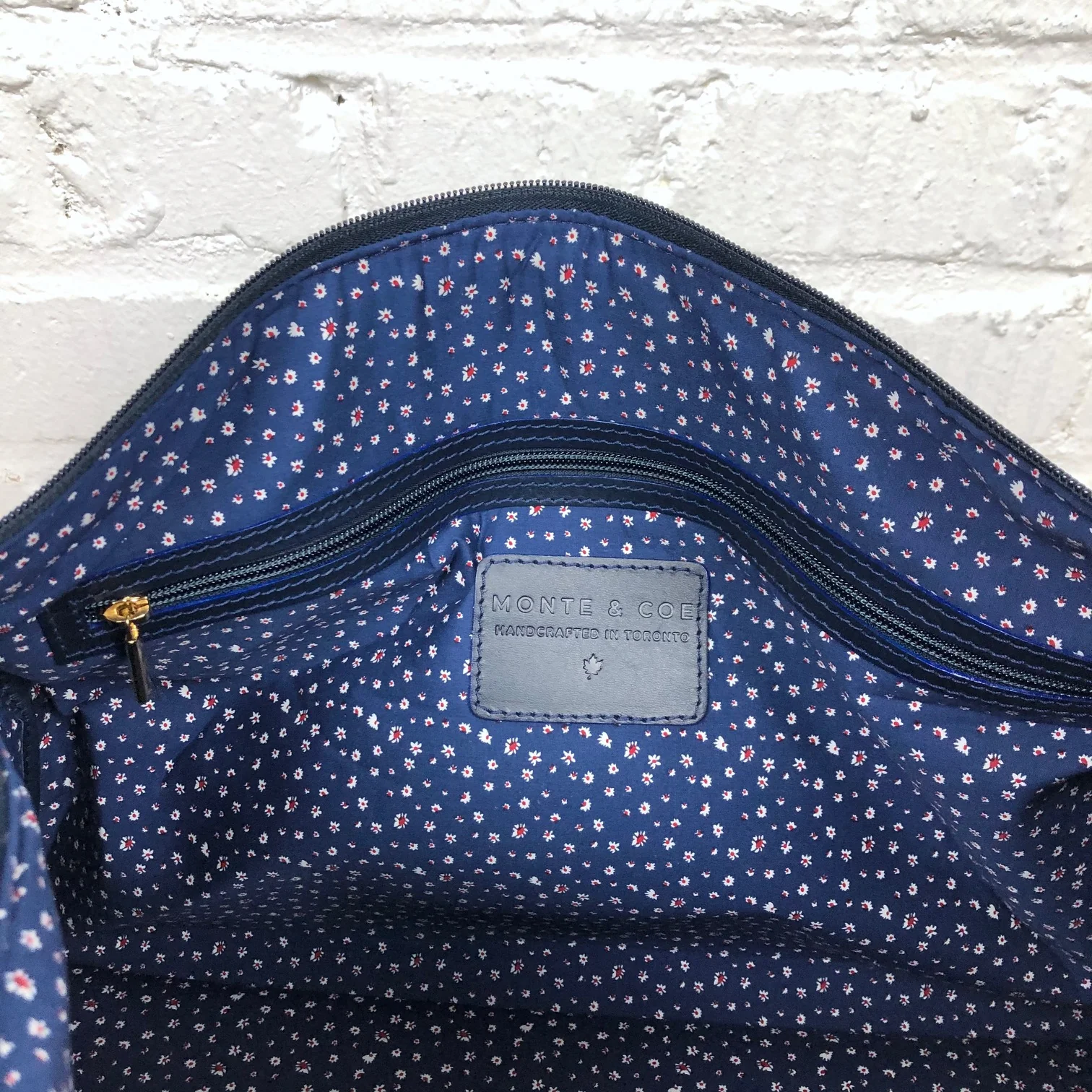 monte & coe | wool weekender bag grey and navy - Image 4