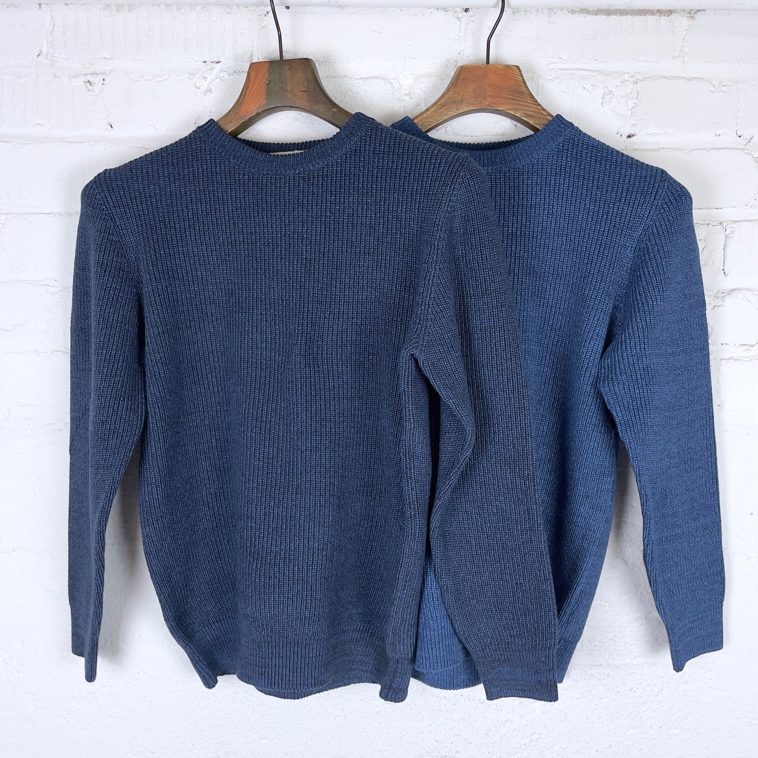 mooncastle | m2302 cotton heavy weight crew neck sweater vintage navy - Image 3