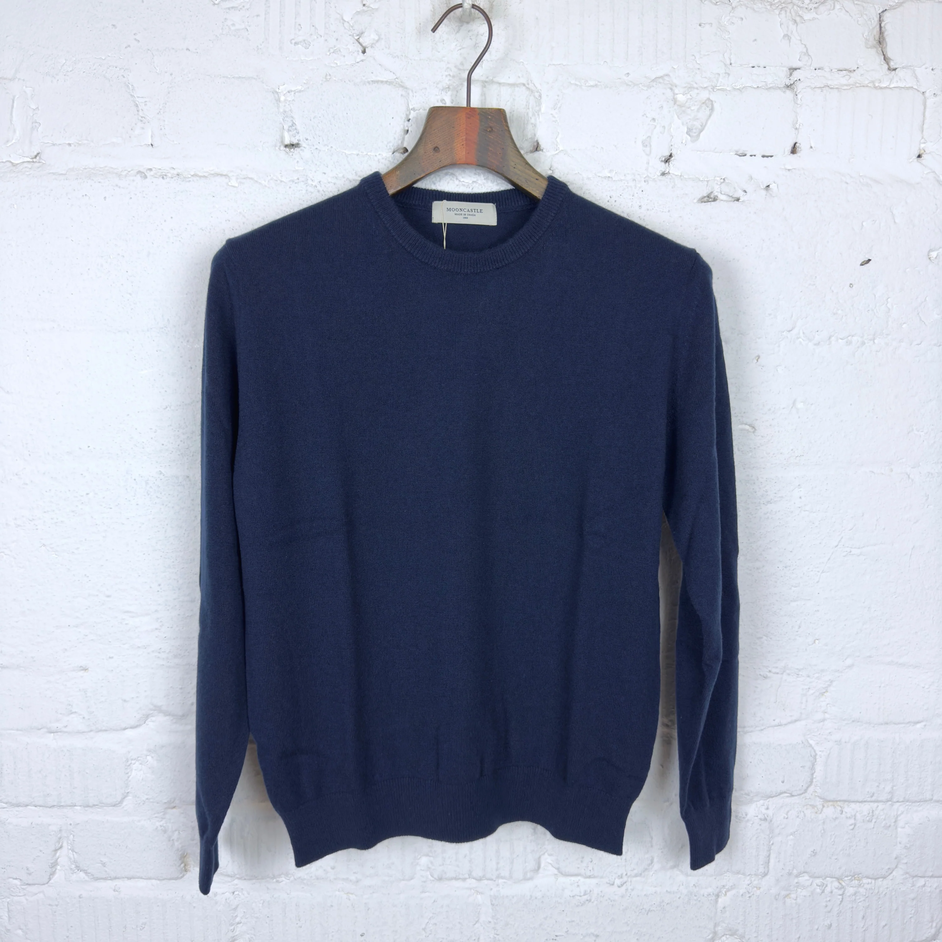 mooncastle | m2303 cashmere crew neck knit navy