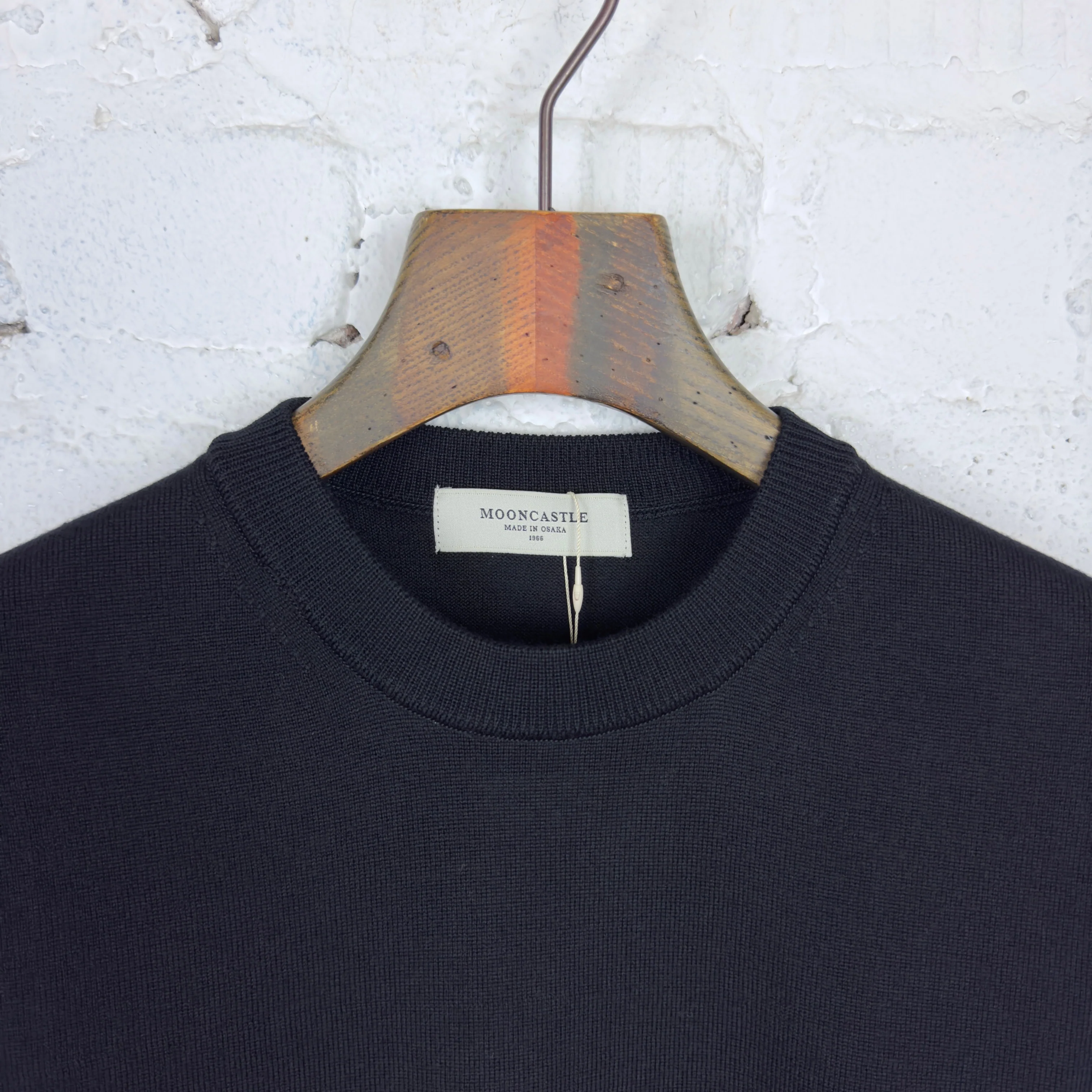 mooncastle | mc2 wool crew neck knit black - Image 3