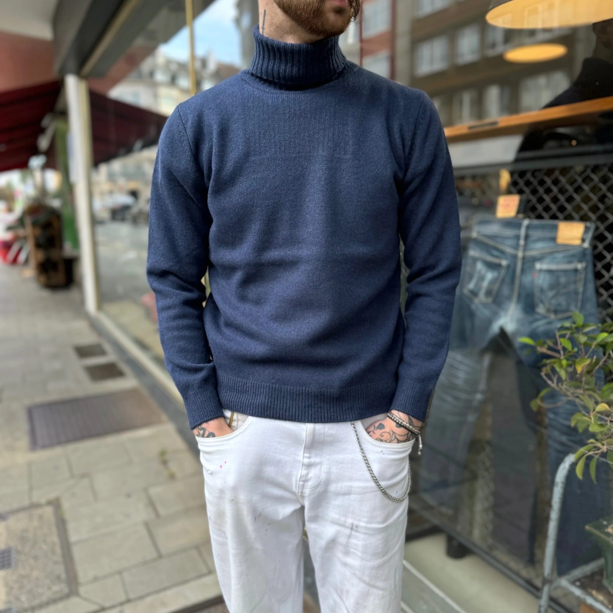 mooncastle | mc24 cashmere silk wool turtle neck knit navy blue - Image 3