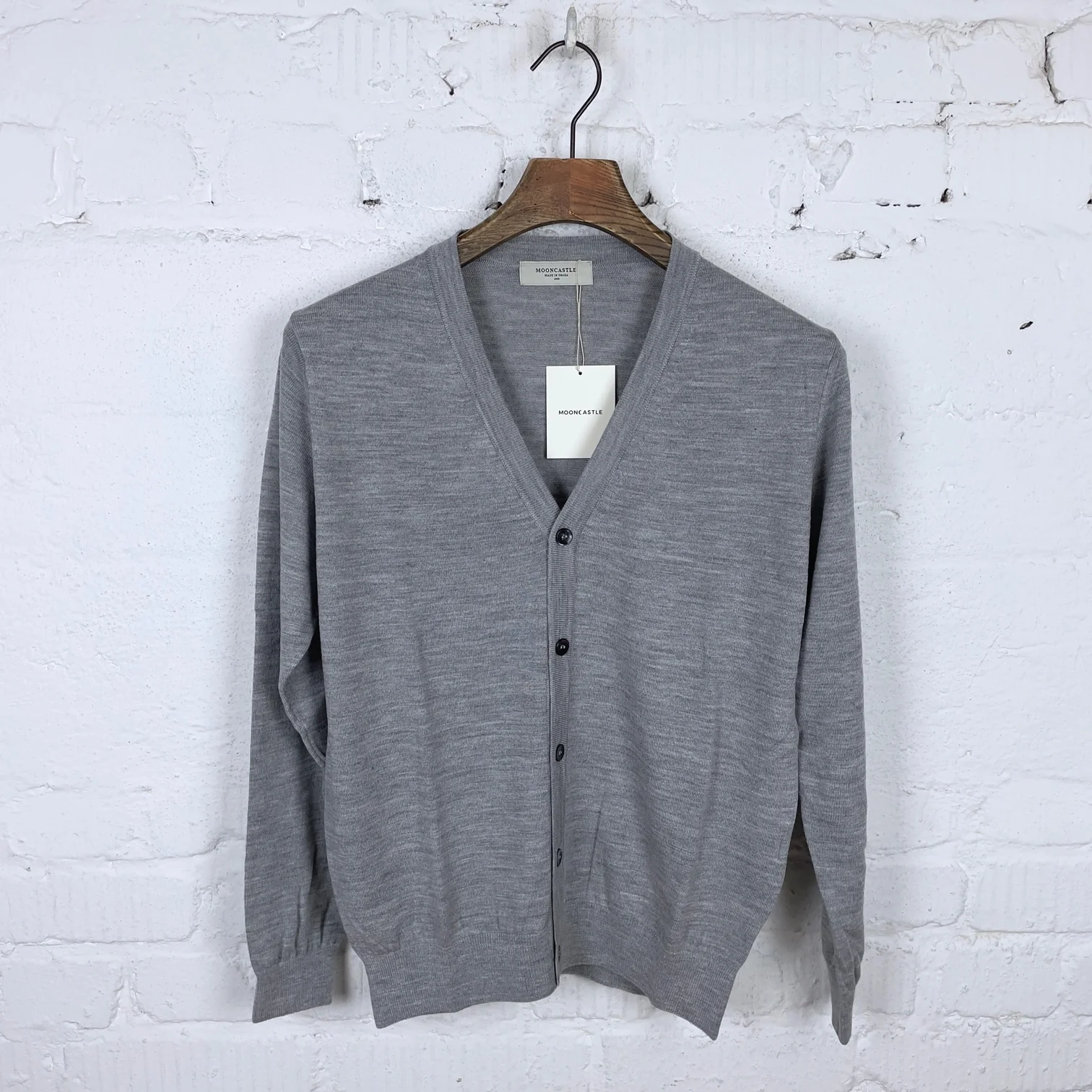 mooncastle | wool cardigan grey