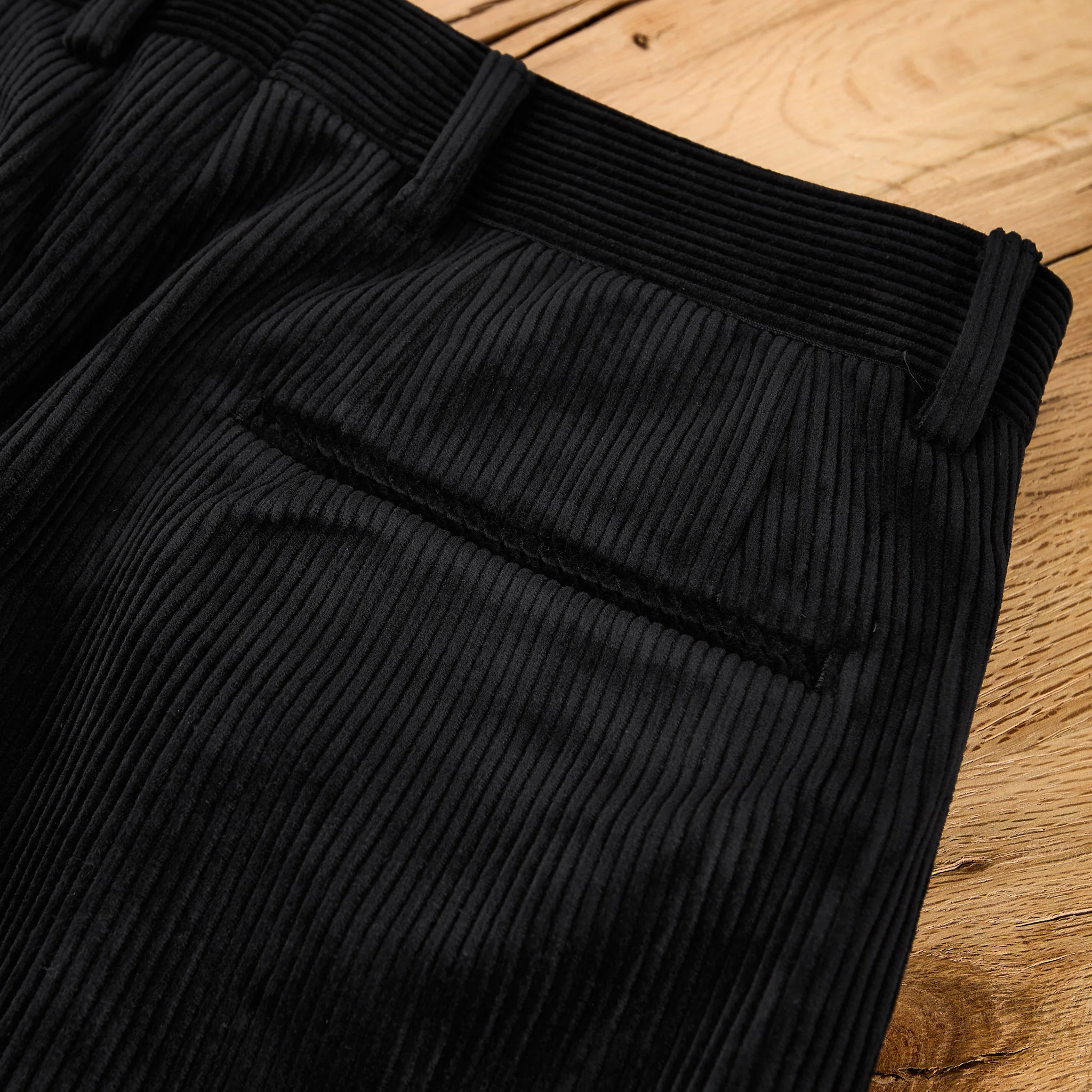 neat | highdensity corduroy standard - black - Image 4
